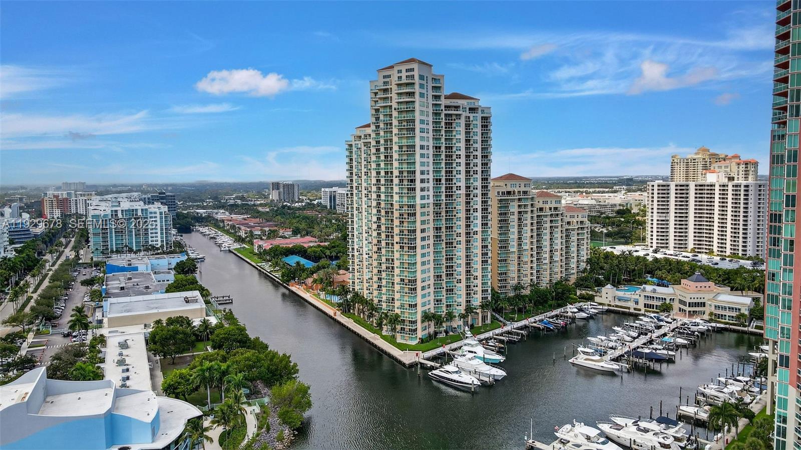 Aventura Marina Condo Num