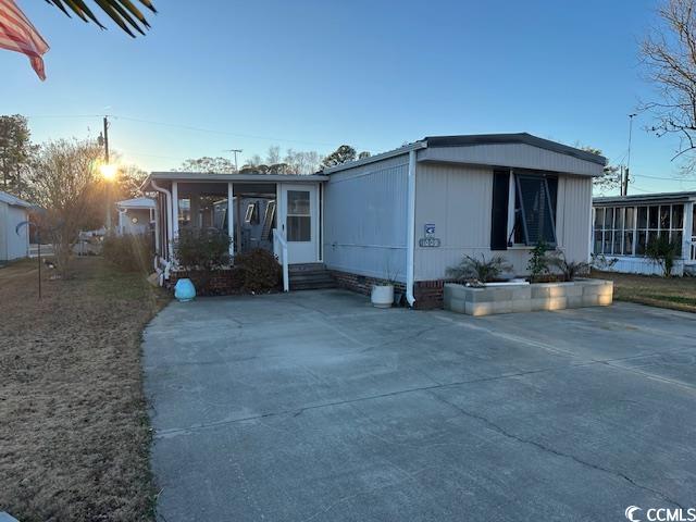 1009 Seaside Dr. North Myrtle Beach, SC 29582