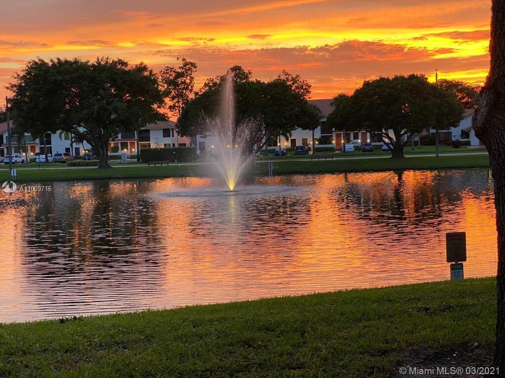 Sun Valley East Condo