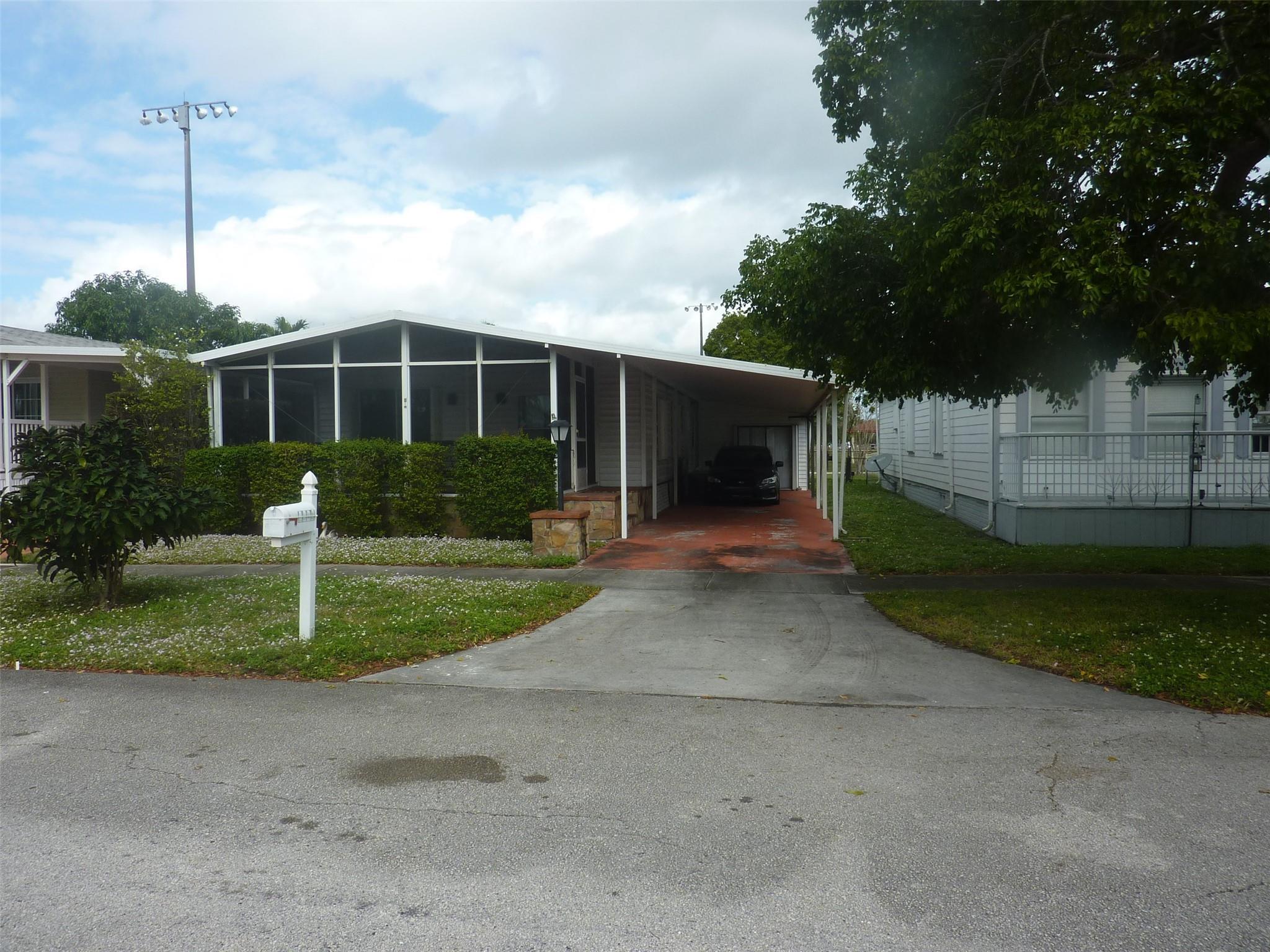 Homes for sale in Fort Lauderdale, FL | 2945 Sw 53Rd St, Fort Lauderdale, FL 33312 | MLS# F10541445