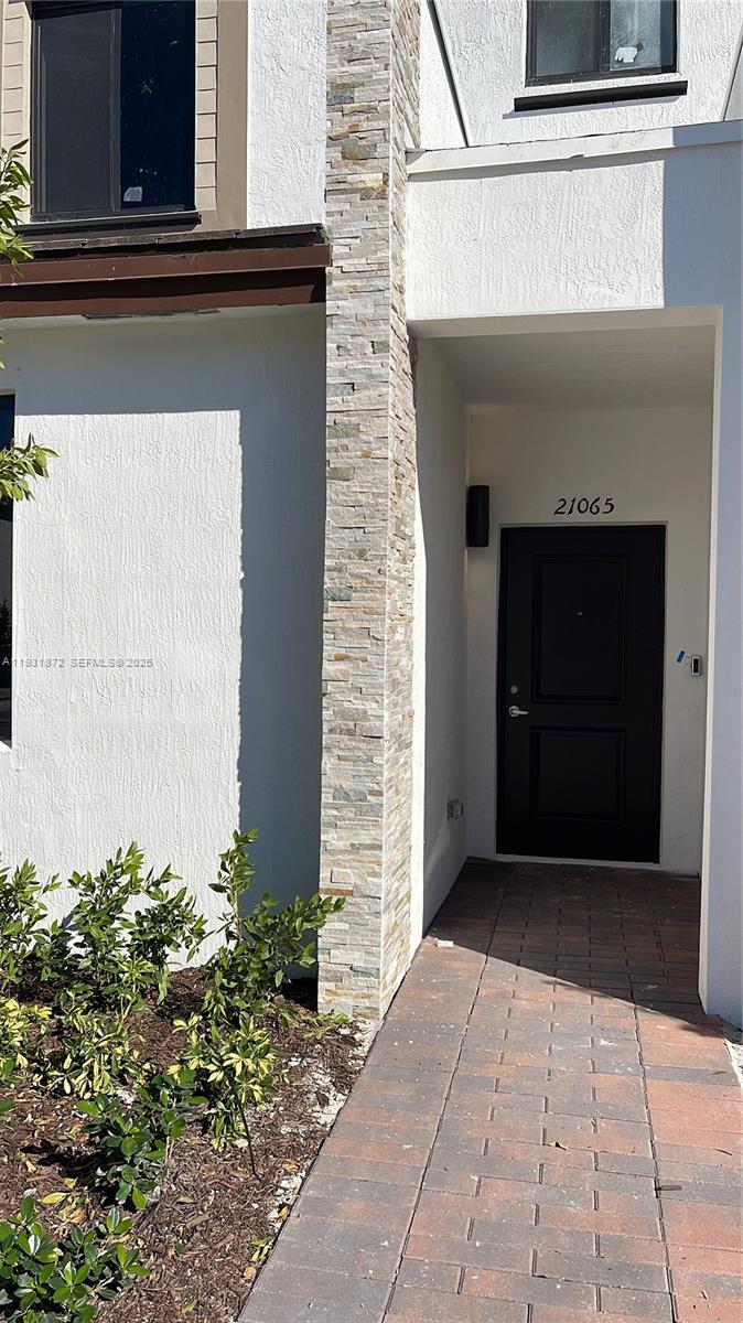 Via Ventura Neighborhood