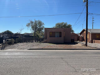 118 Veranda Road, Albuquerque NM 87107