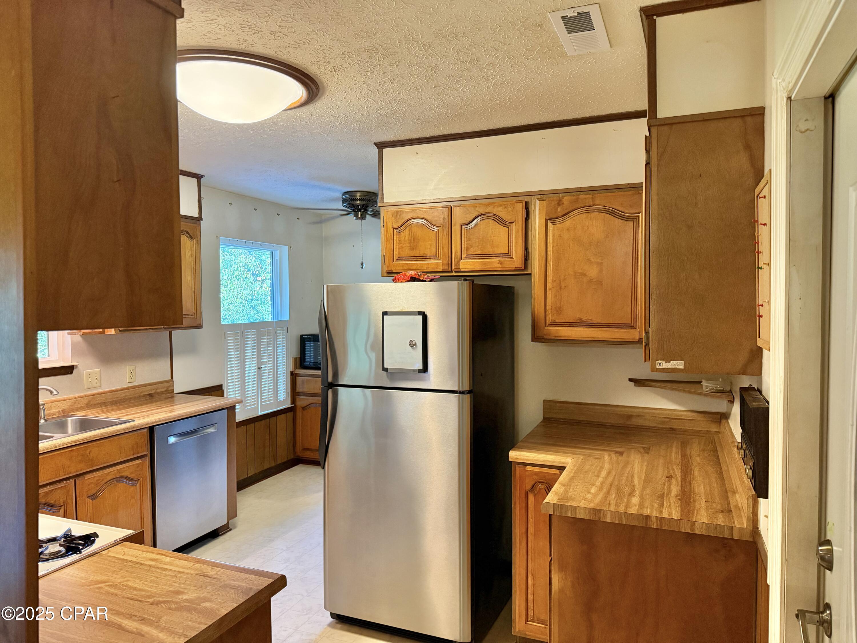 Image 24 For 7425 Chipewa Street