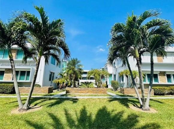 10178 Collins Ave Unit 202, Bal Harbour, Florida 33154