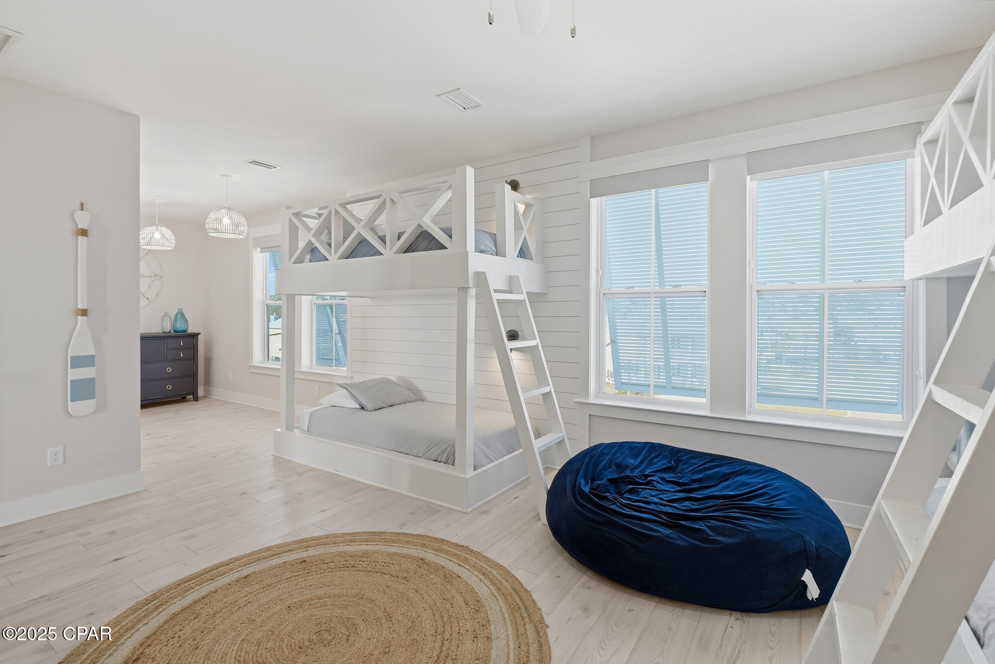 Image 31 For 195 Mirador Way