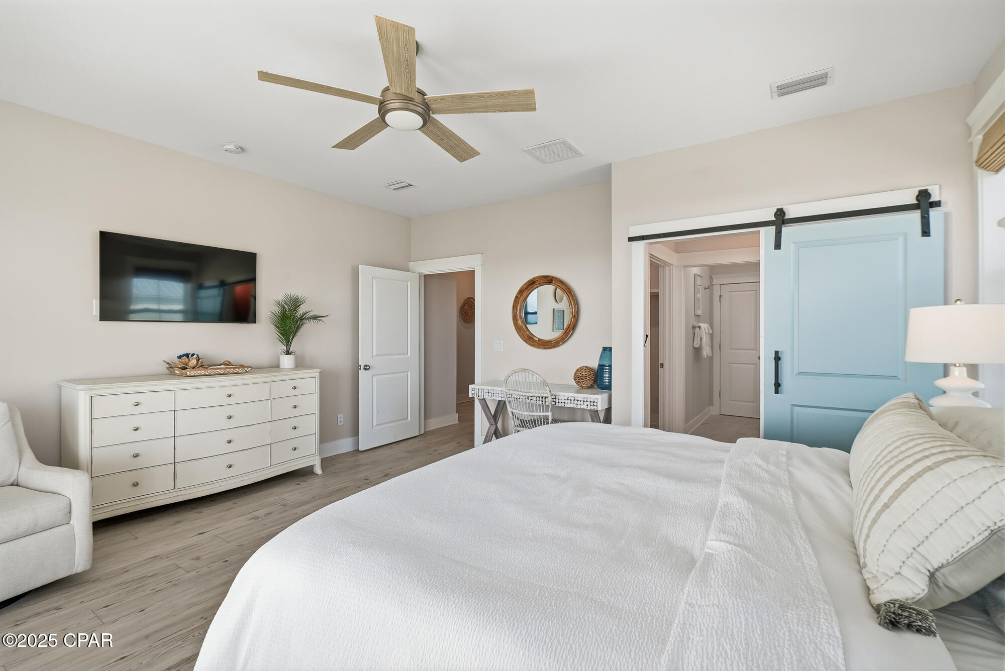 Image 38 For 195 Mirador Way