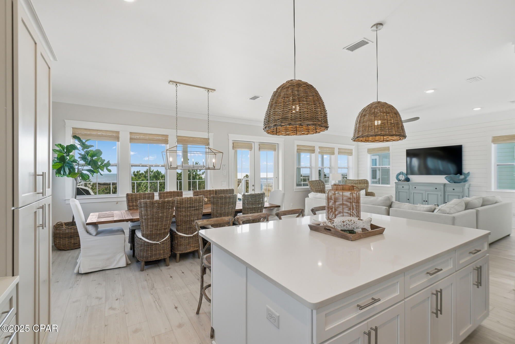 Image 8 For 195 Mirador Way