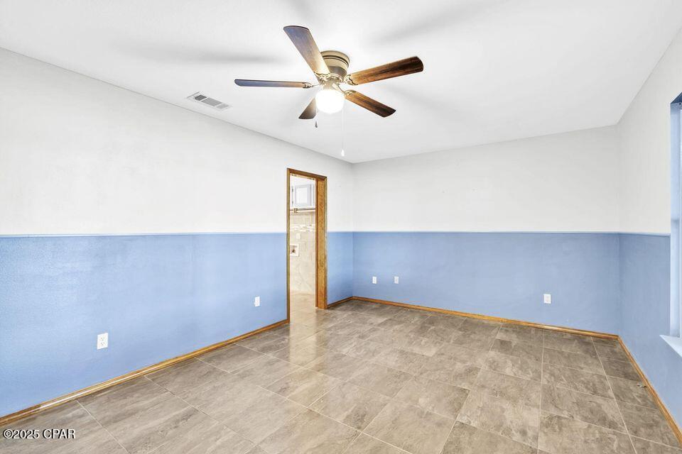 Image 14 For 211 Holland Road