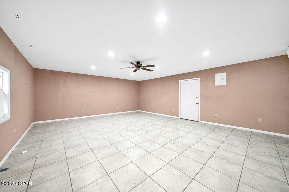 Image 20 For 211 Holland Road