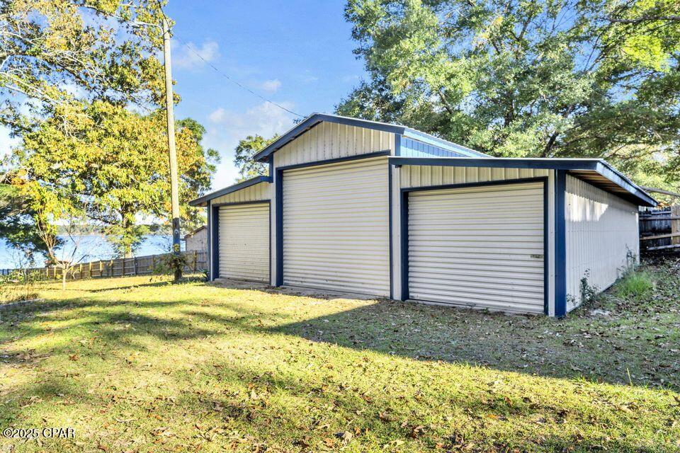 Image 23 For 211 Holland Road