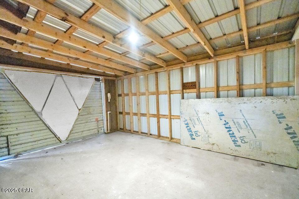 Image 25 For 211 Holland Road