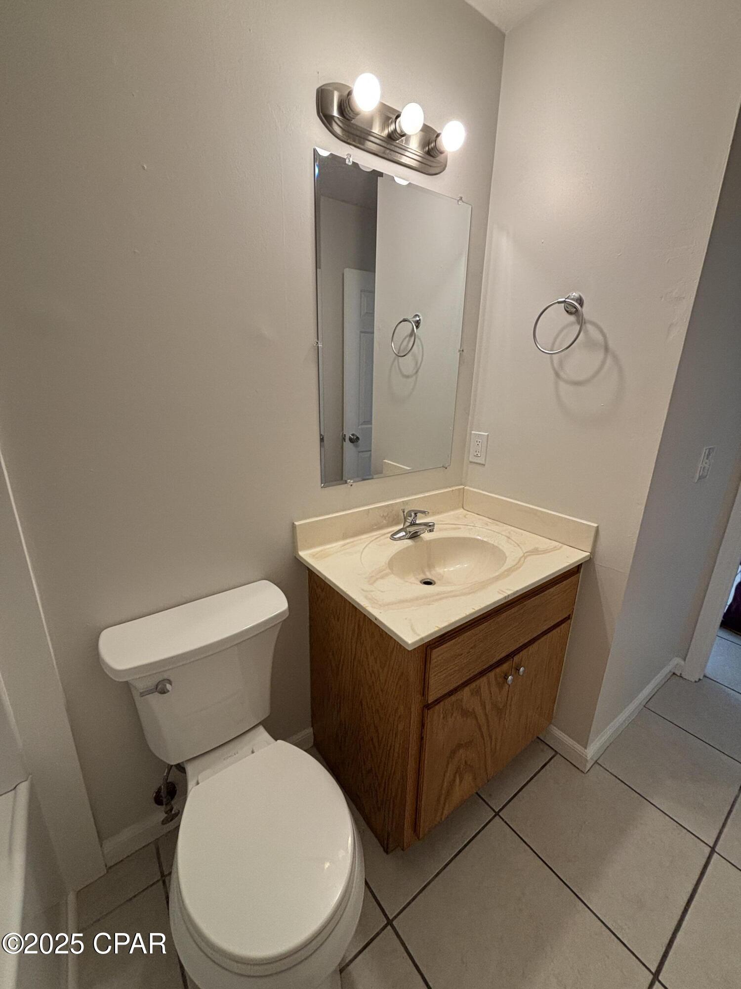 Image 12 For 1100 Frankford Avenue B