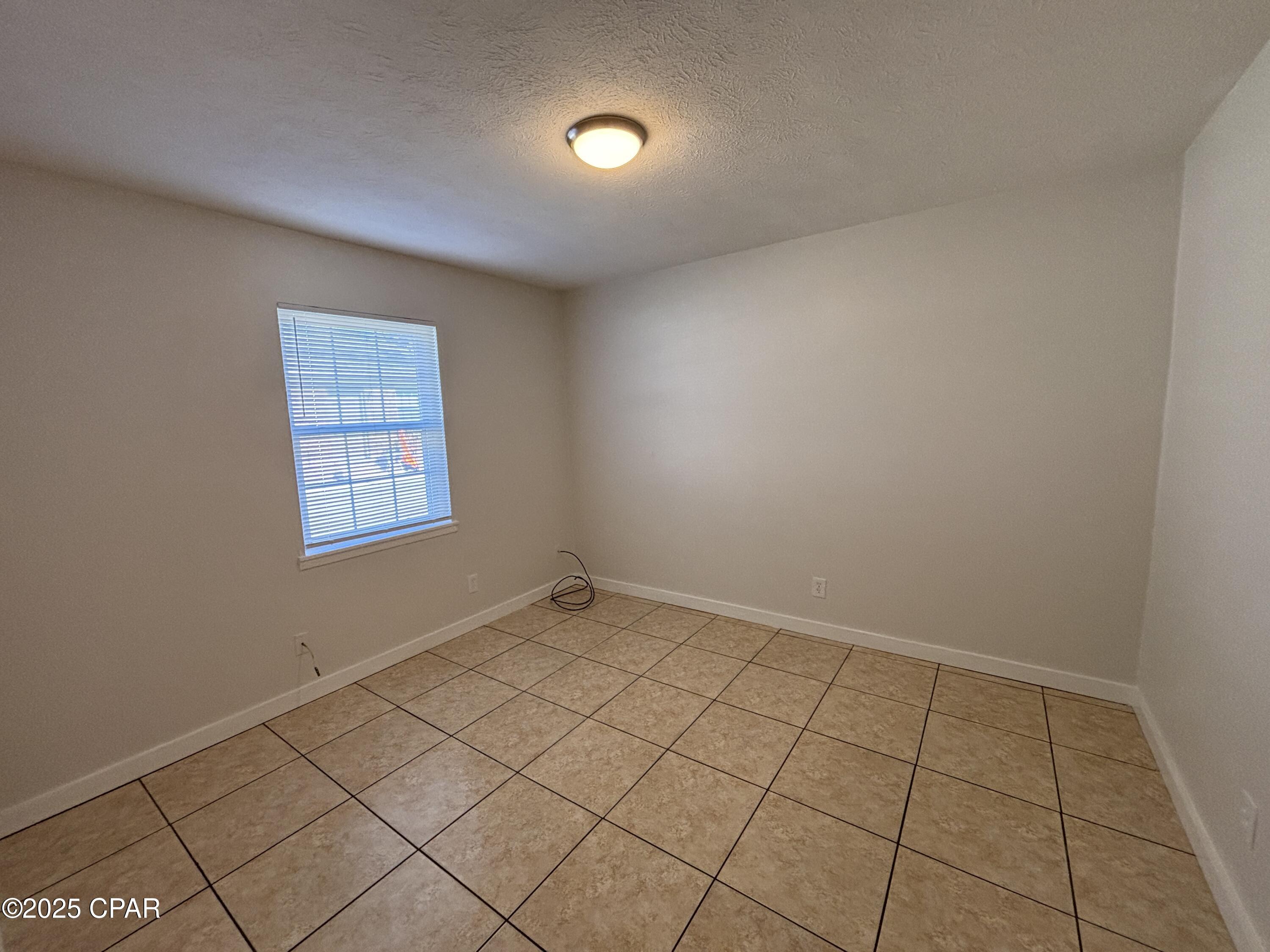 Image 5 For 1100 Frankford Avenue B