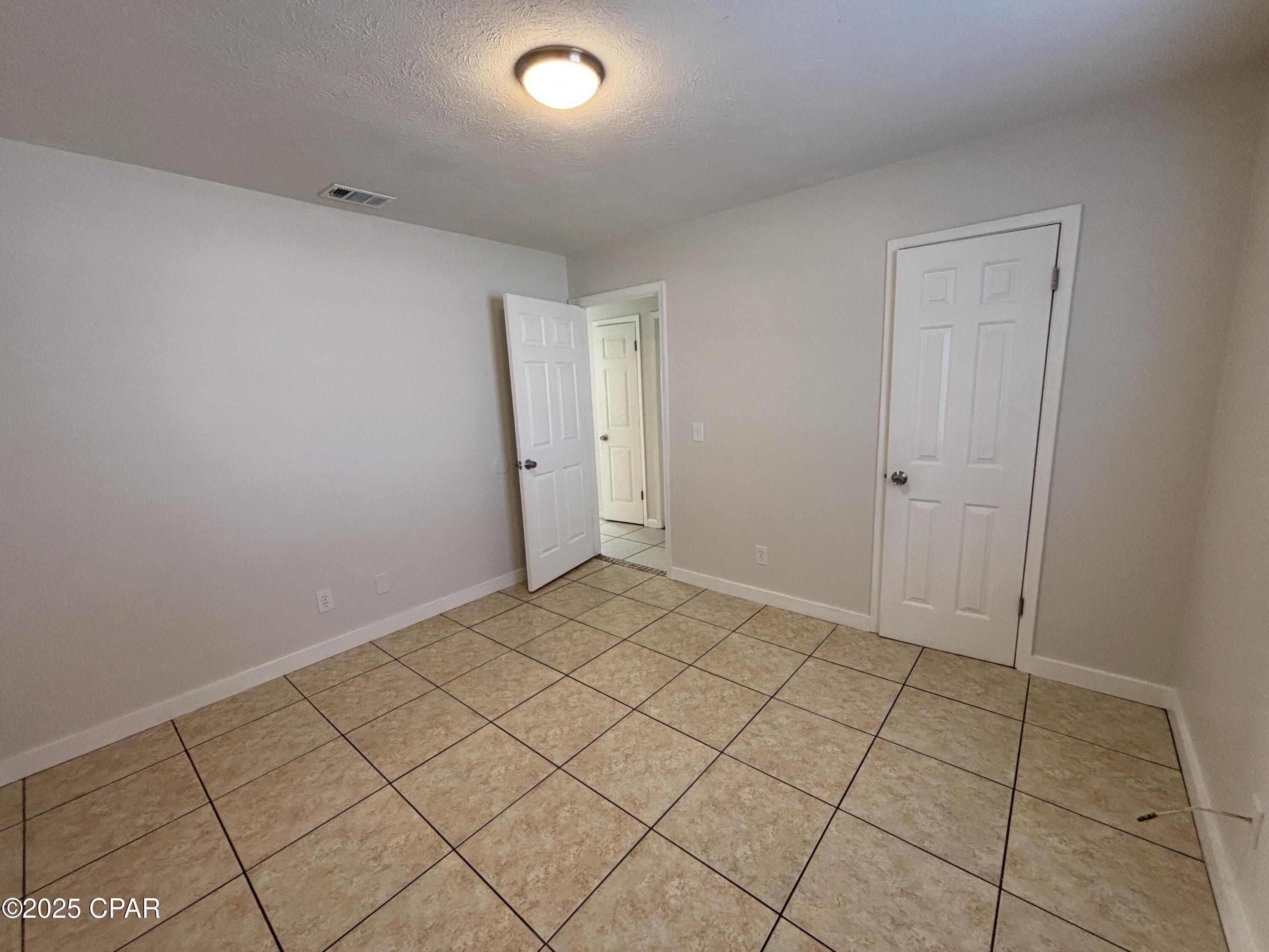 Image 6 For 1100 Frankford Avenue B