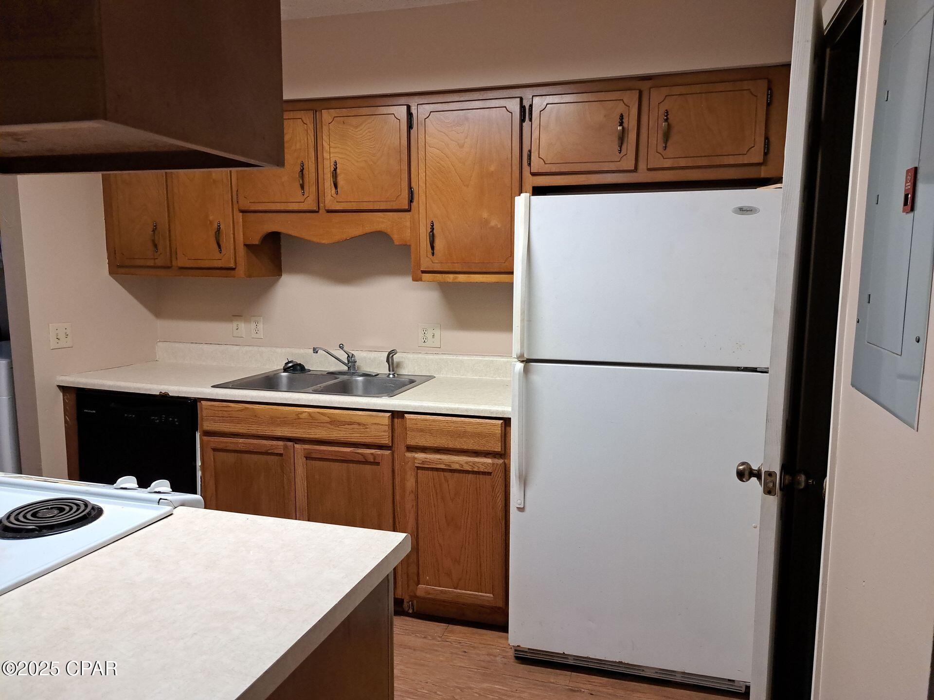 Image 3 For 1514 Kraft Avenue