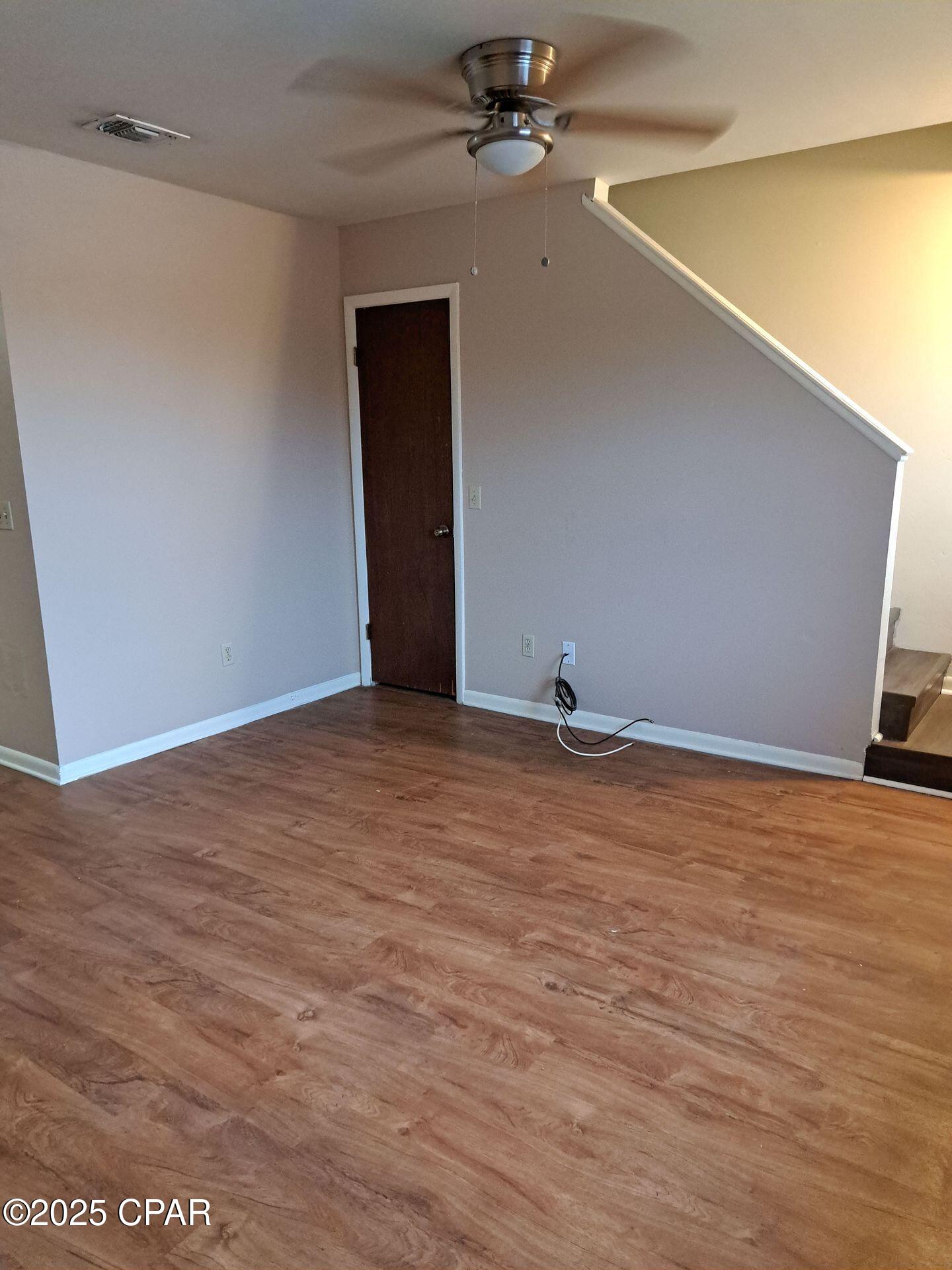 Image 6 For 1514 Kraft Avenue