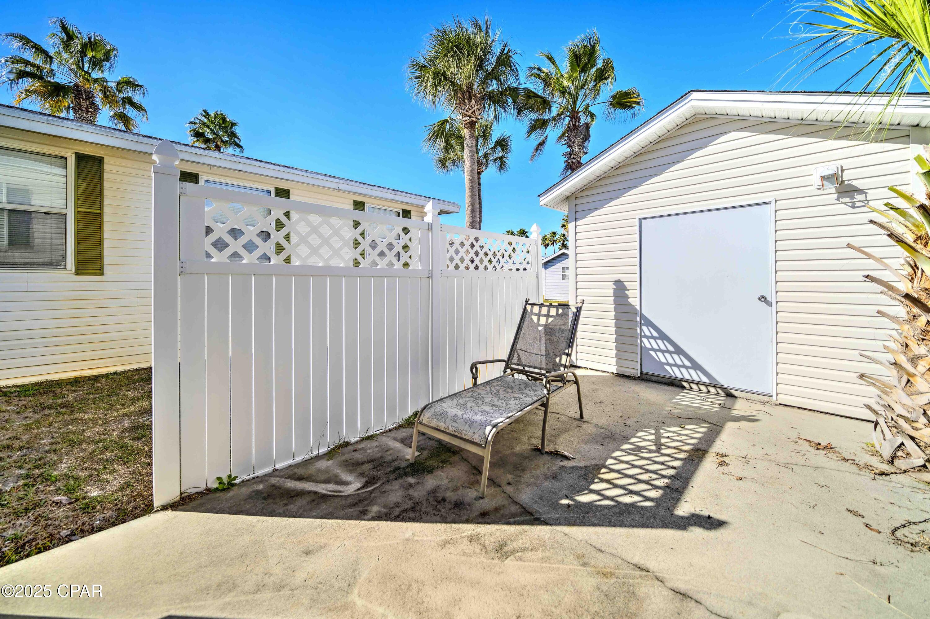 Image 12 For 1219 Thomas Drive 158