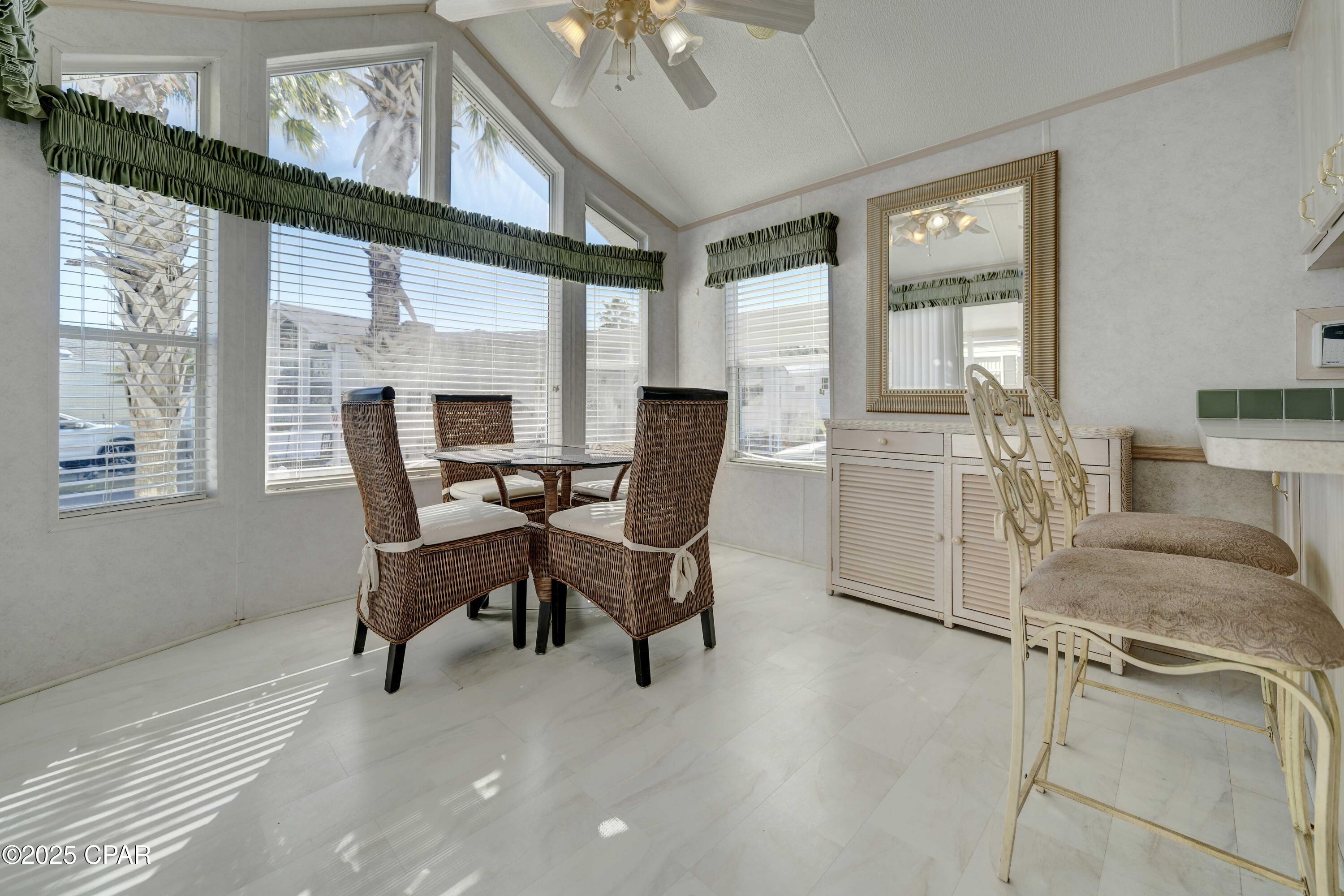 Image 20 For 1219 Thomas Drive 158