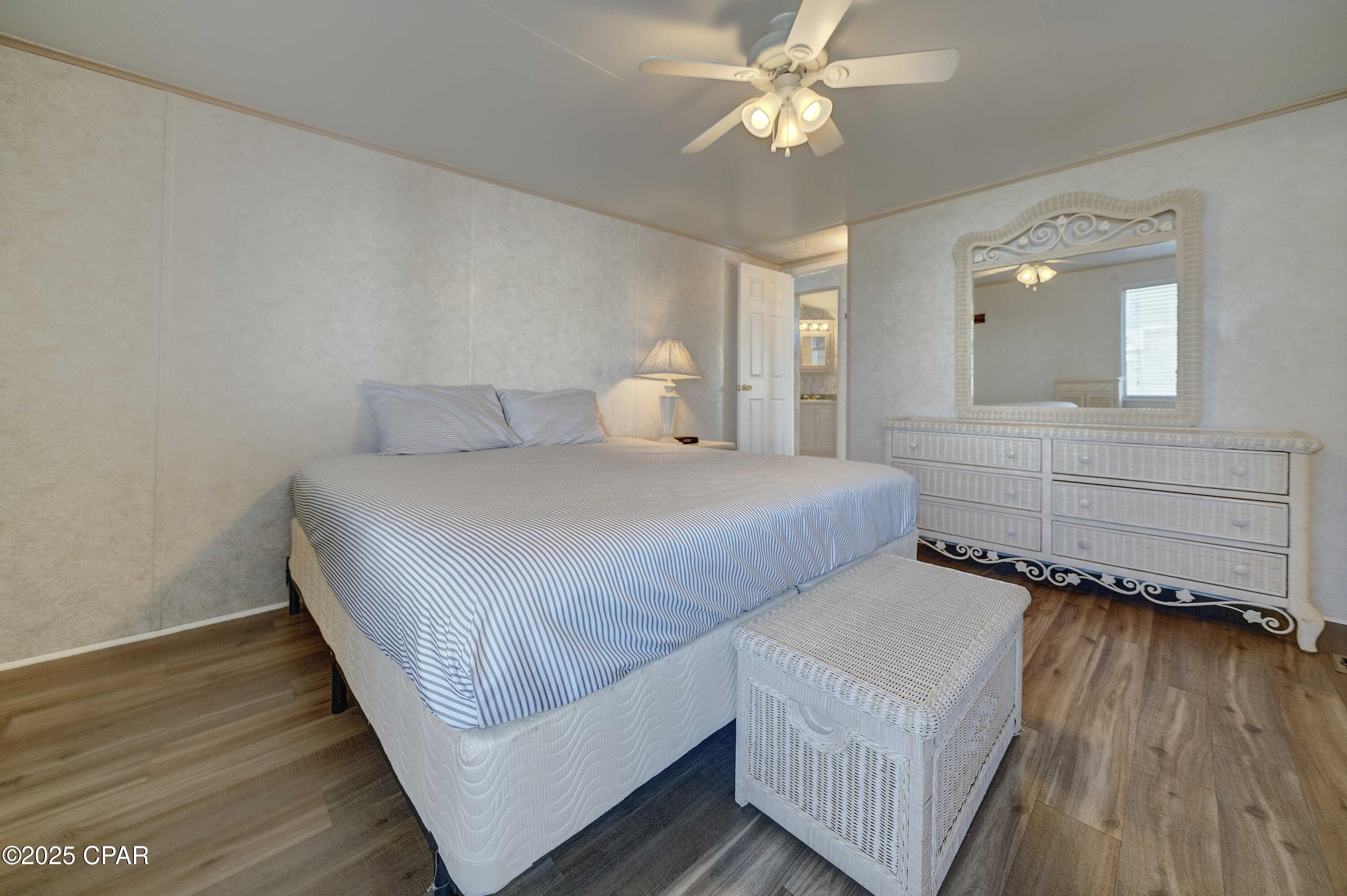 Image 27 For 1219 Thomas Drive 158