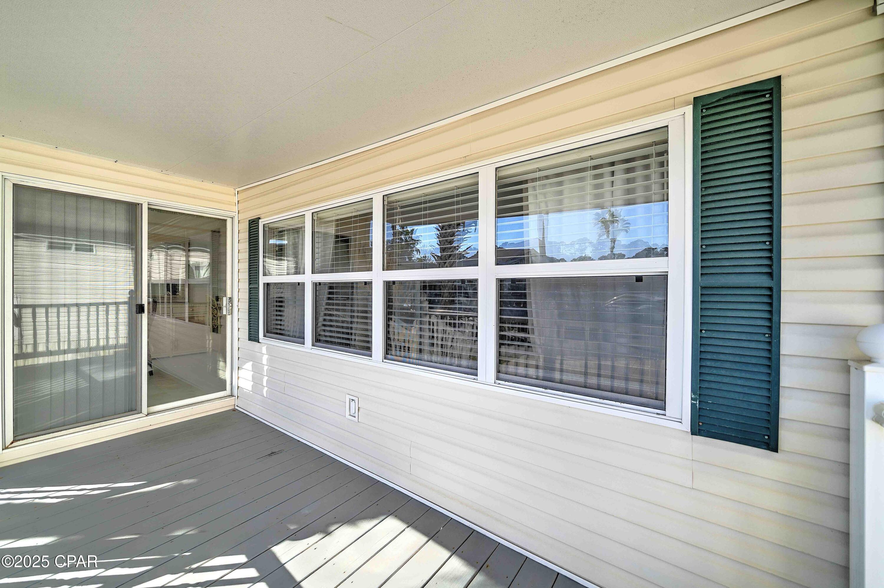 Image 4 For 1219 Thomas Drive 158