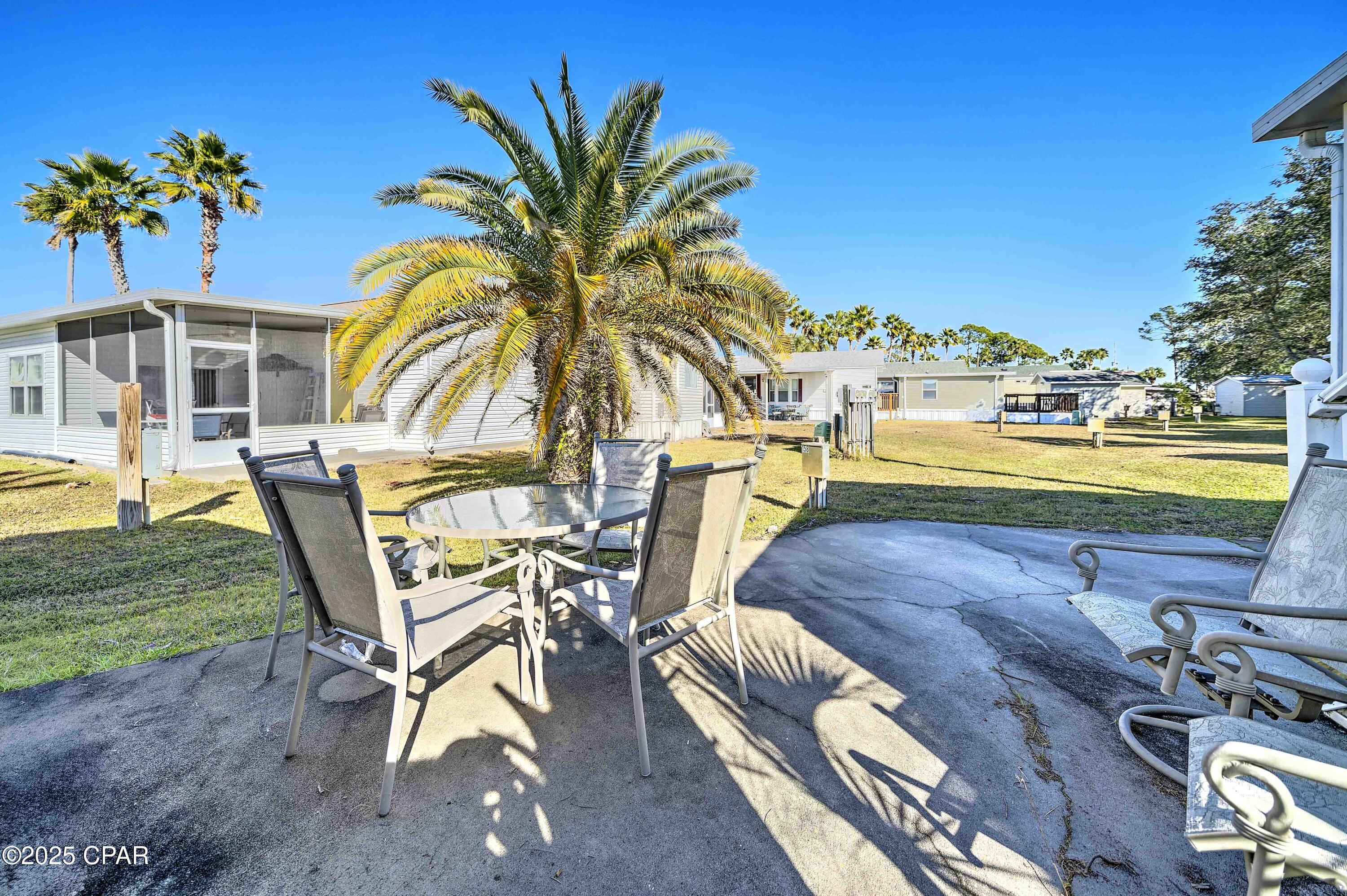 Image 40 For 1219 Thomas Drive 158