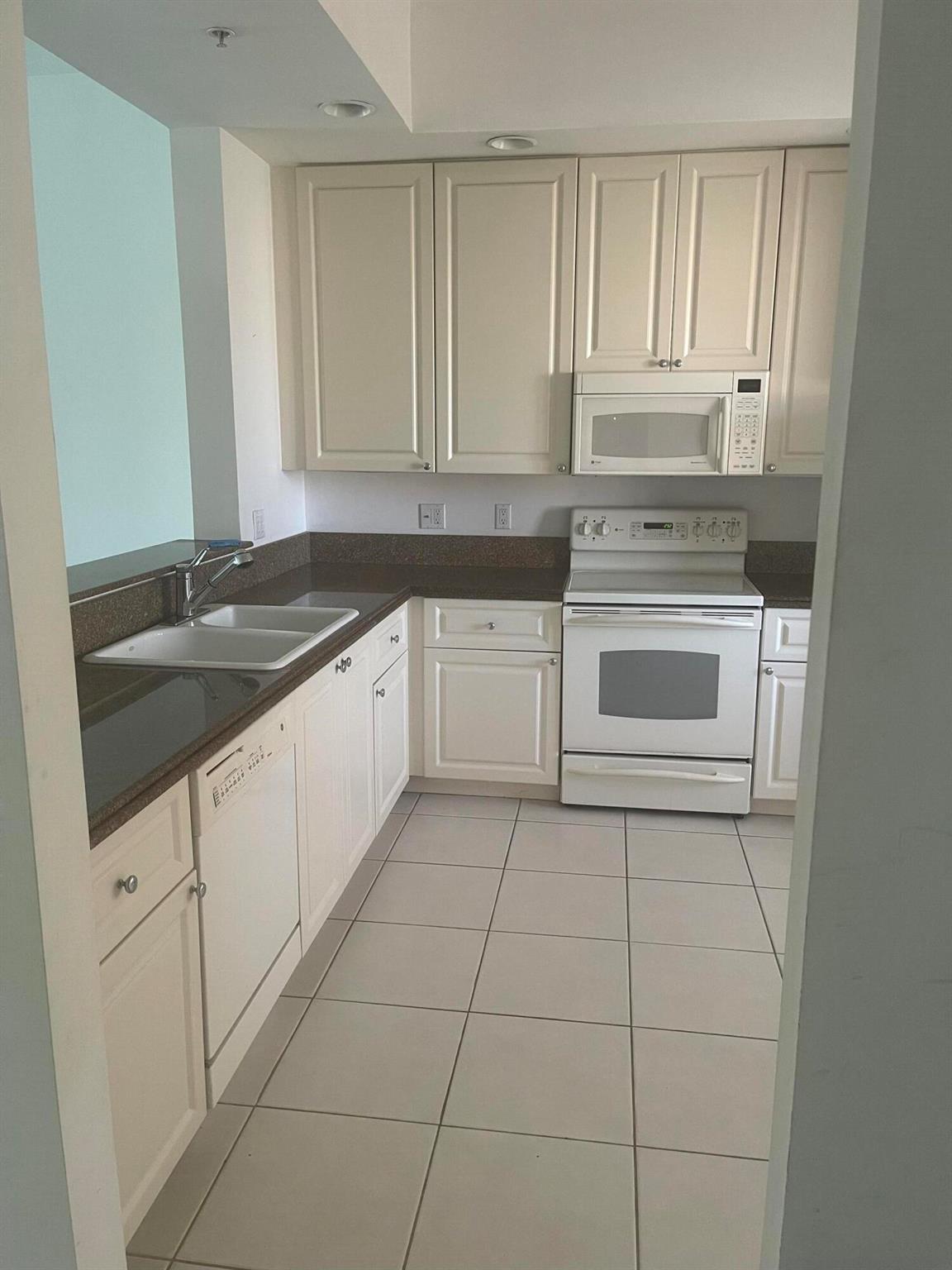 Harbour Isle At Hutchinso