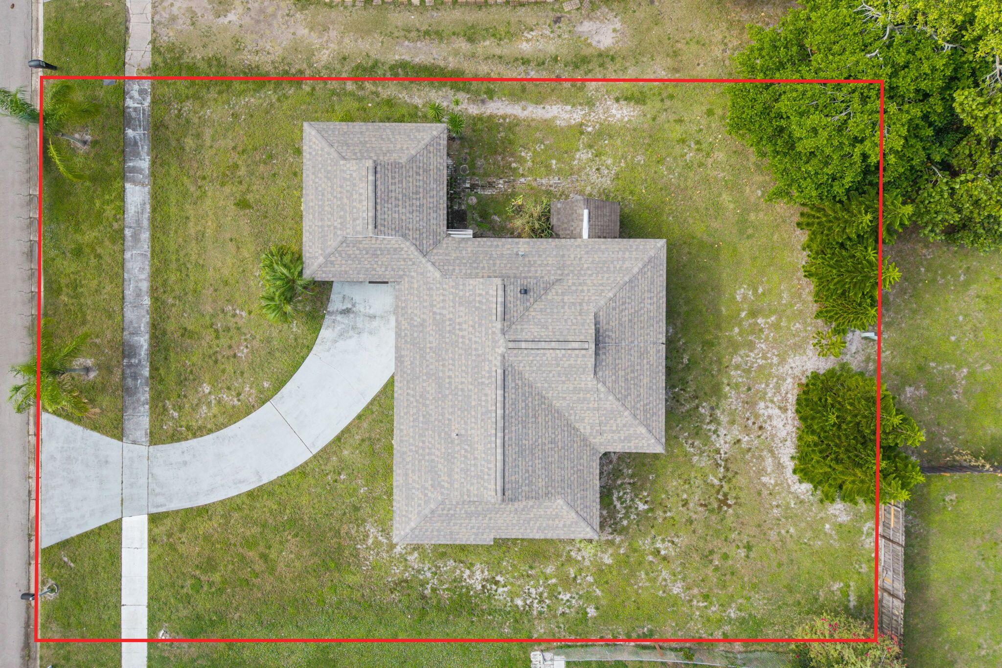 Homes for sale in Port St Lucie, FL | 153 Ne Tunison Avenue, Port St Lucie, FL 34983 | MLS# R11148302