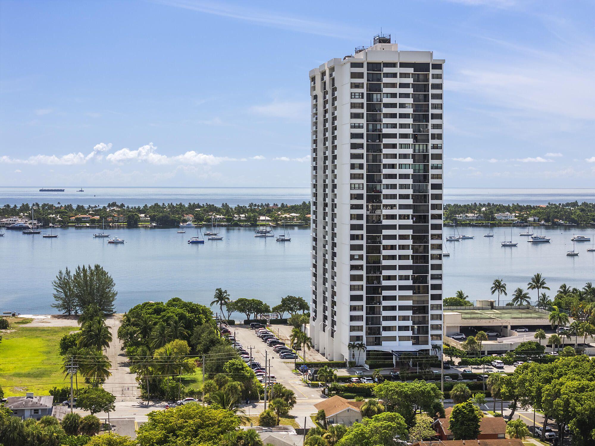 Palm Beach House Condo