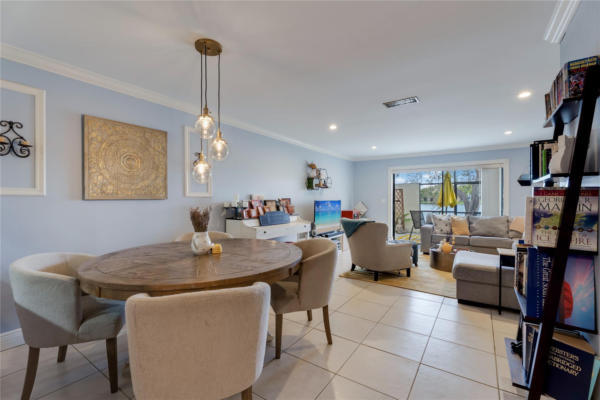 Homes for sale in Pembroke Pines, FL | 1225 Nw 98Th Ter #144, Pembroke Pines, FL 33024 | MLS# F10541337