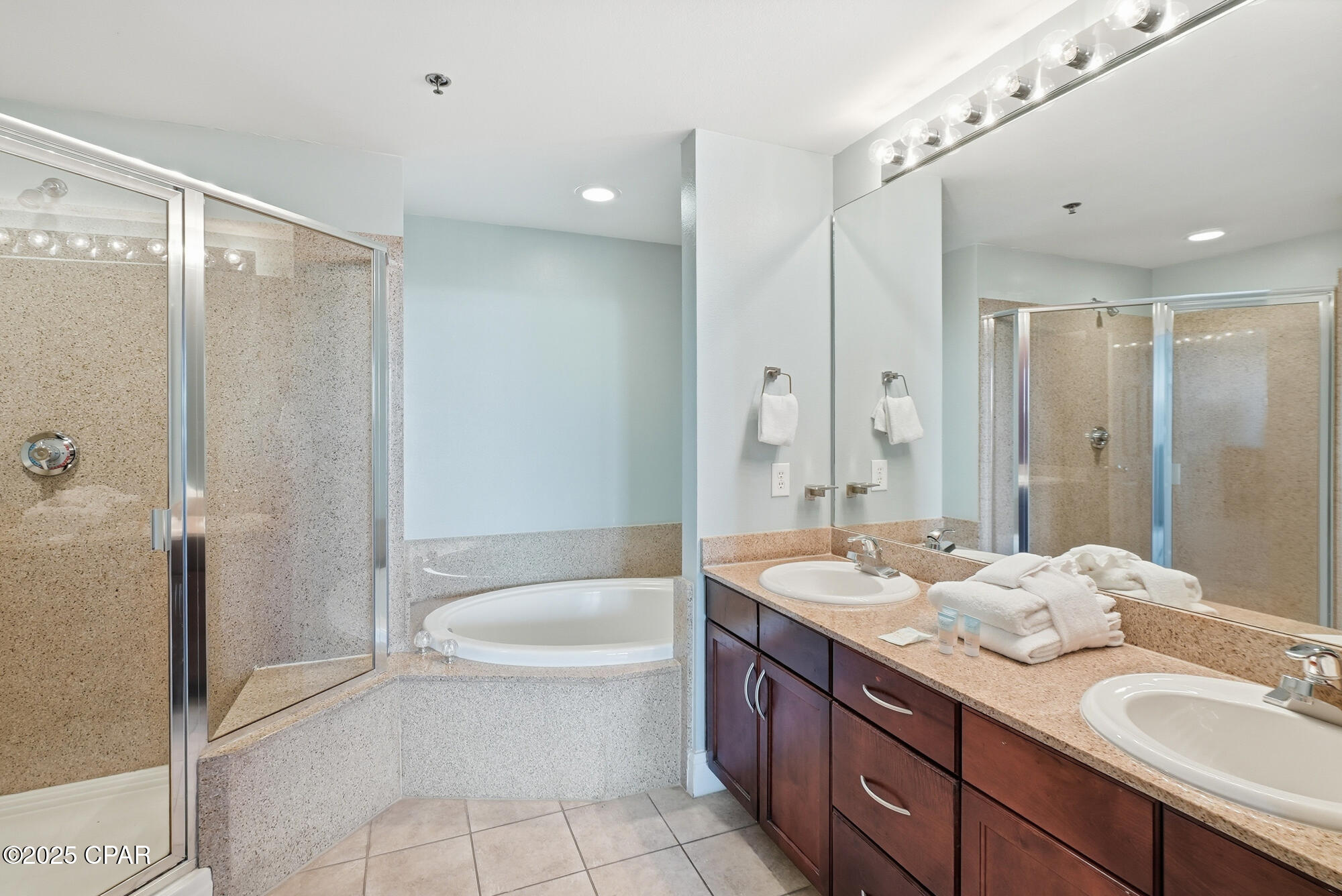Image 20 For 9860 Thomas Drive 127
