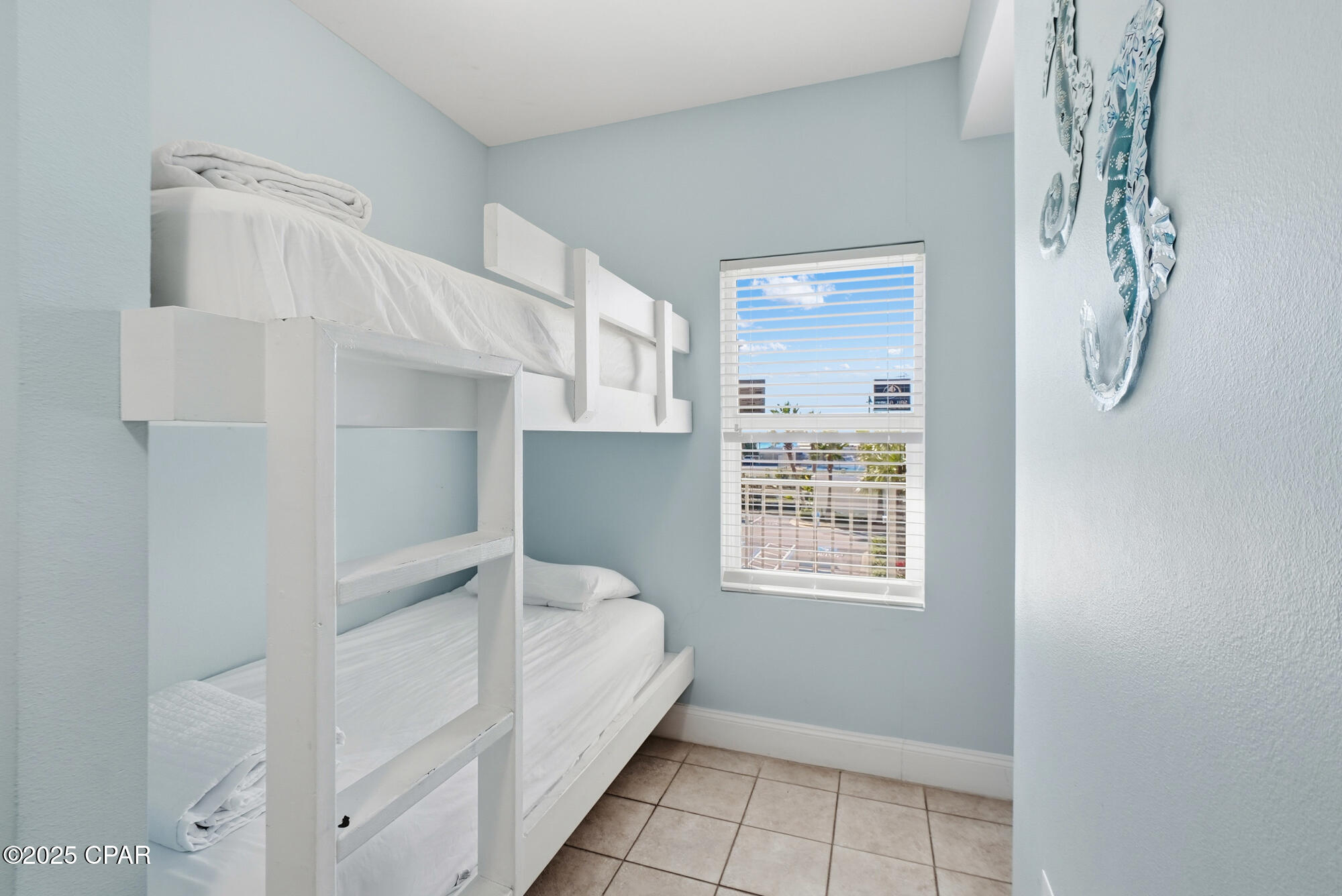 Image 4 For 9860 Thomas Drive 127