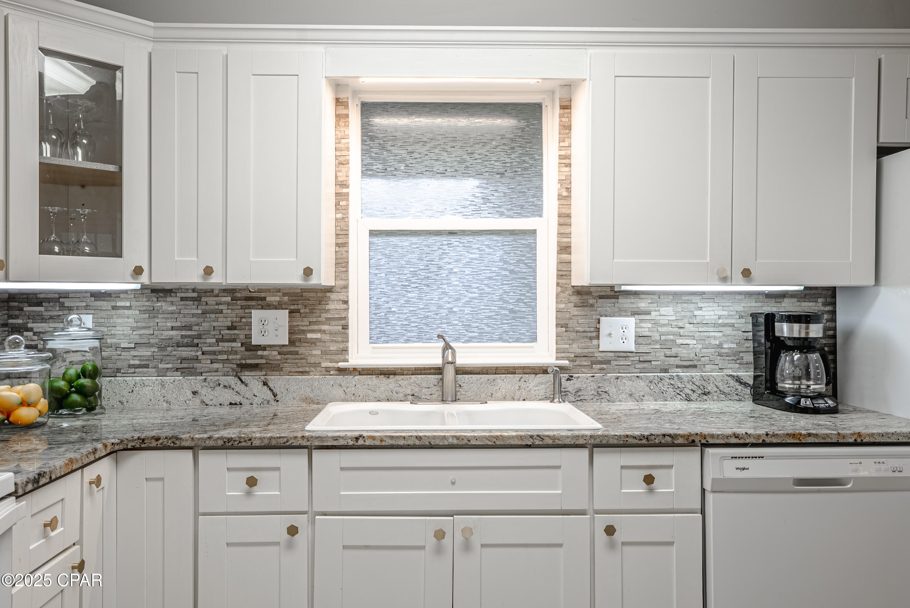 Image 12 For 20500 Verona Street