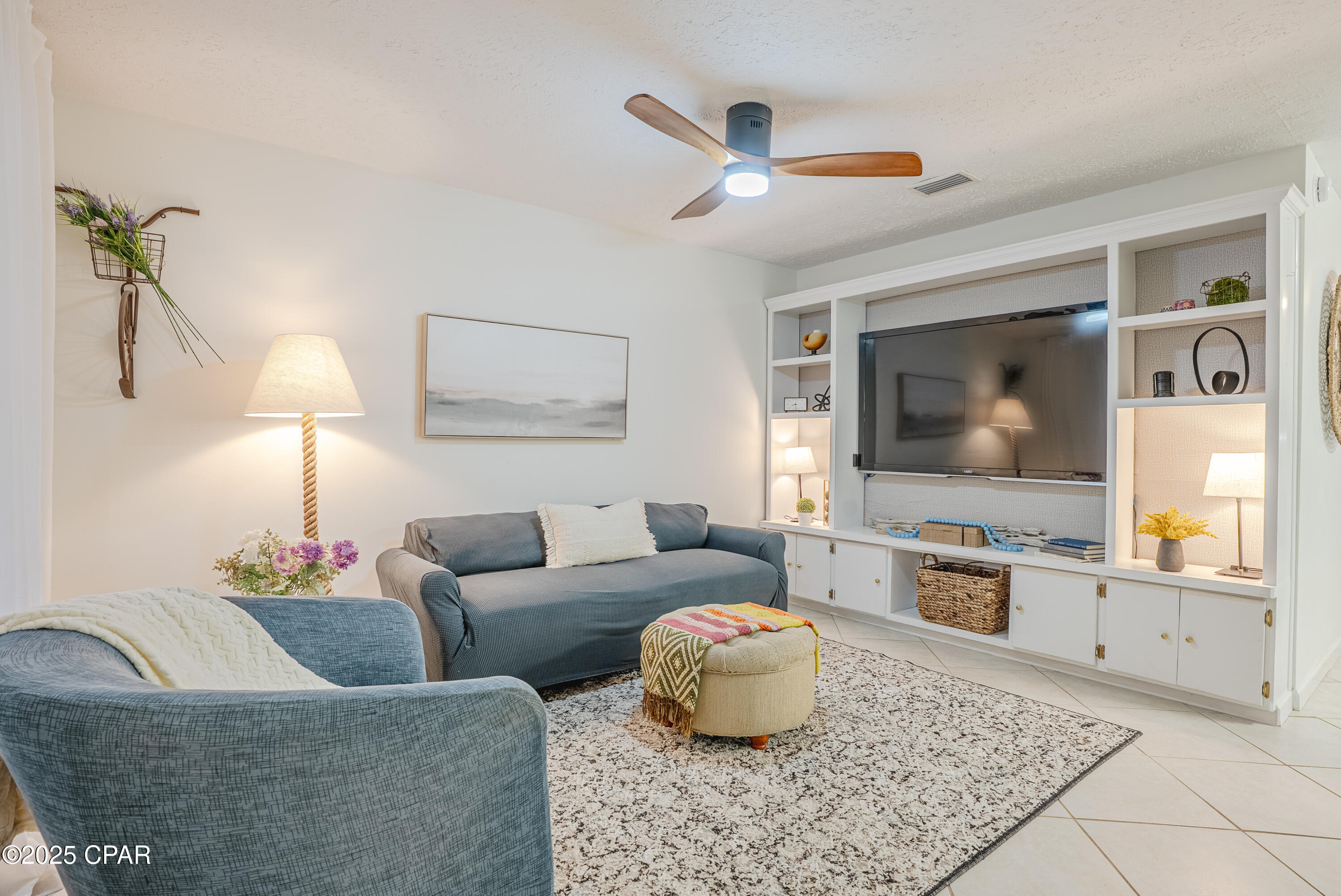 Image 5 For 20500 Verona Street