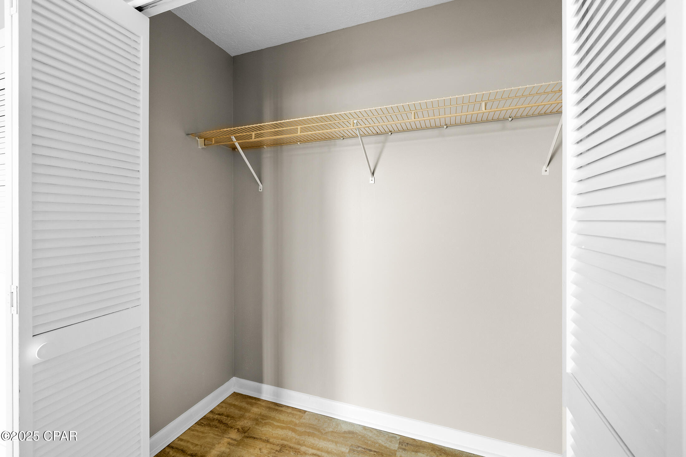 Image 10 For 17642 Front Beach Road E3