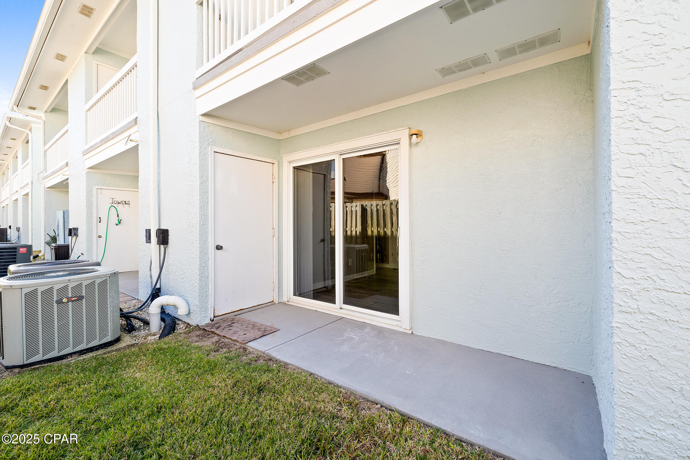 Image 12 For 17642 Front Beach Road E3