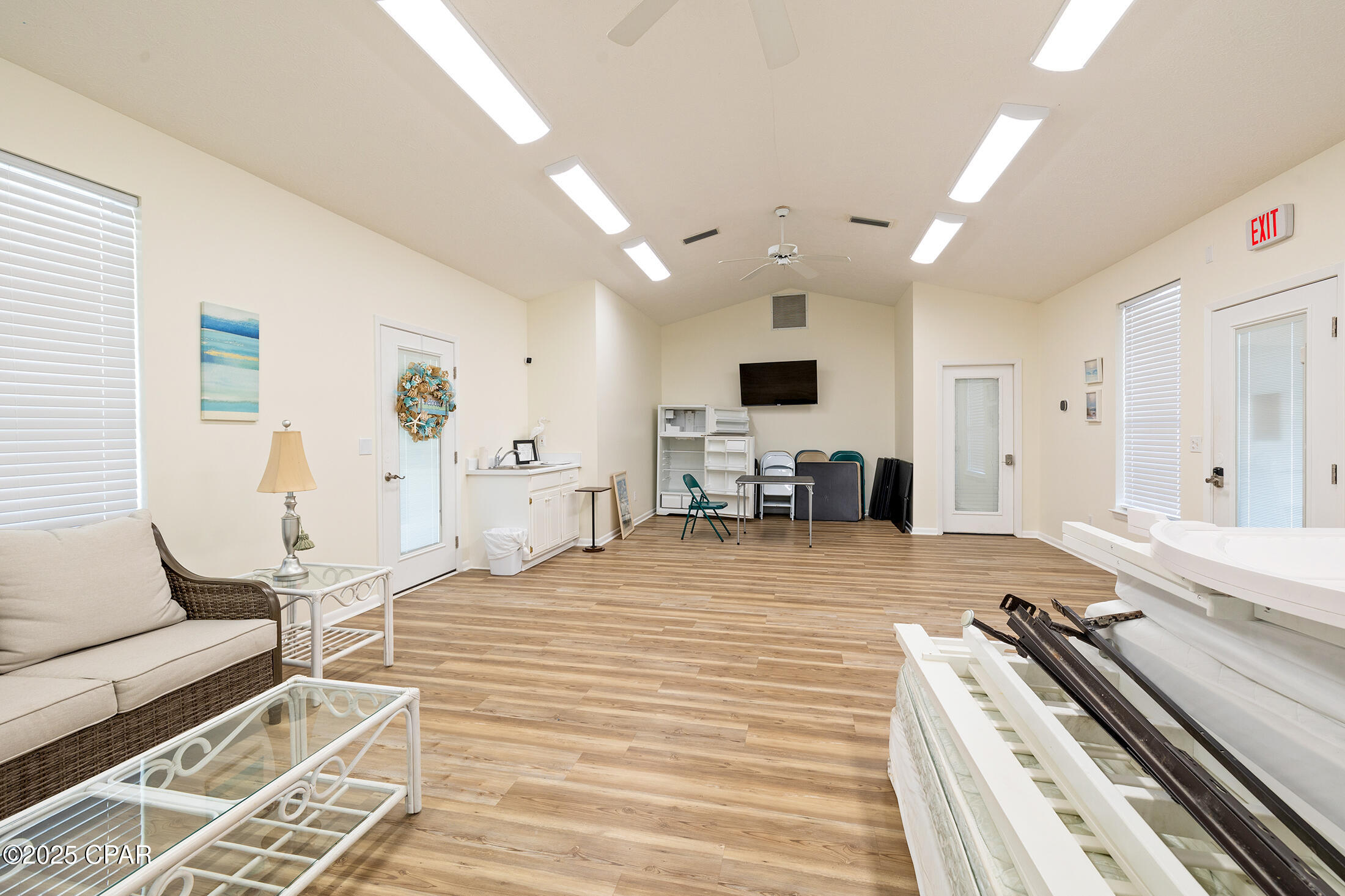 Image 18 For 17642 Front Beach Road E3