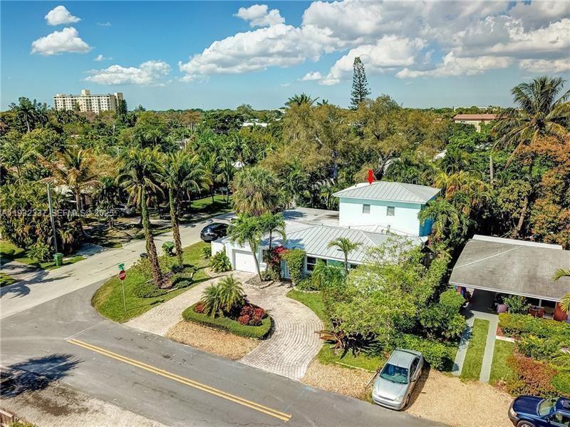 Lauderdale Park 6-33 1/2