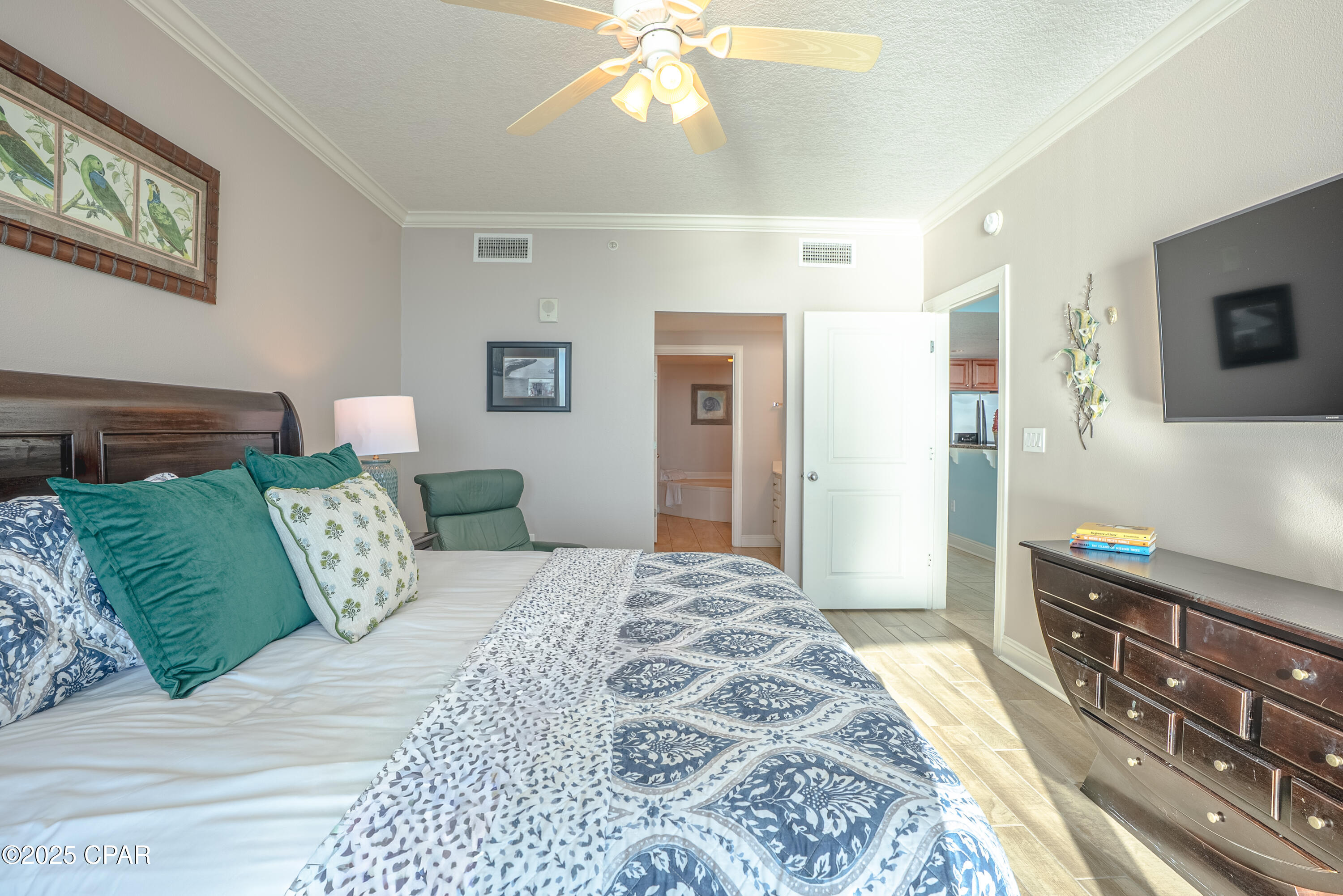 Image 24 For 17281 Front Beach Road 602