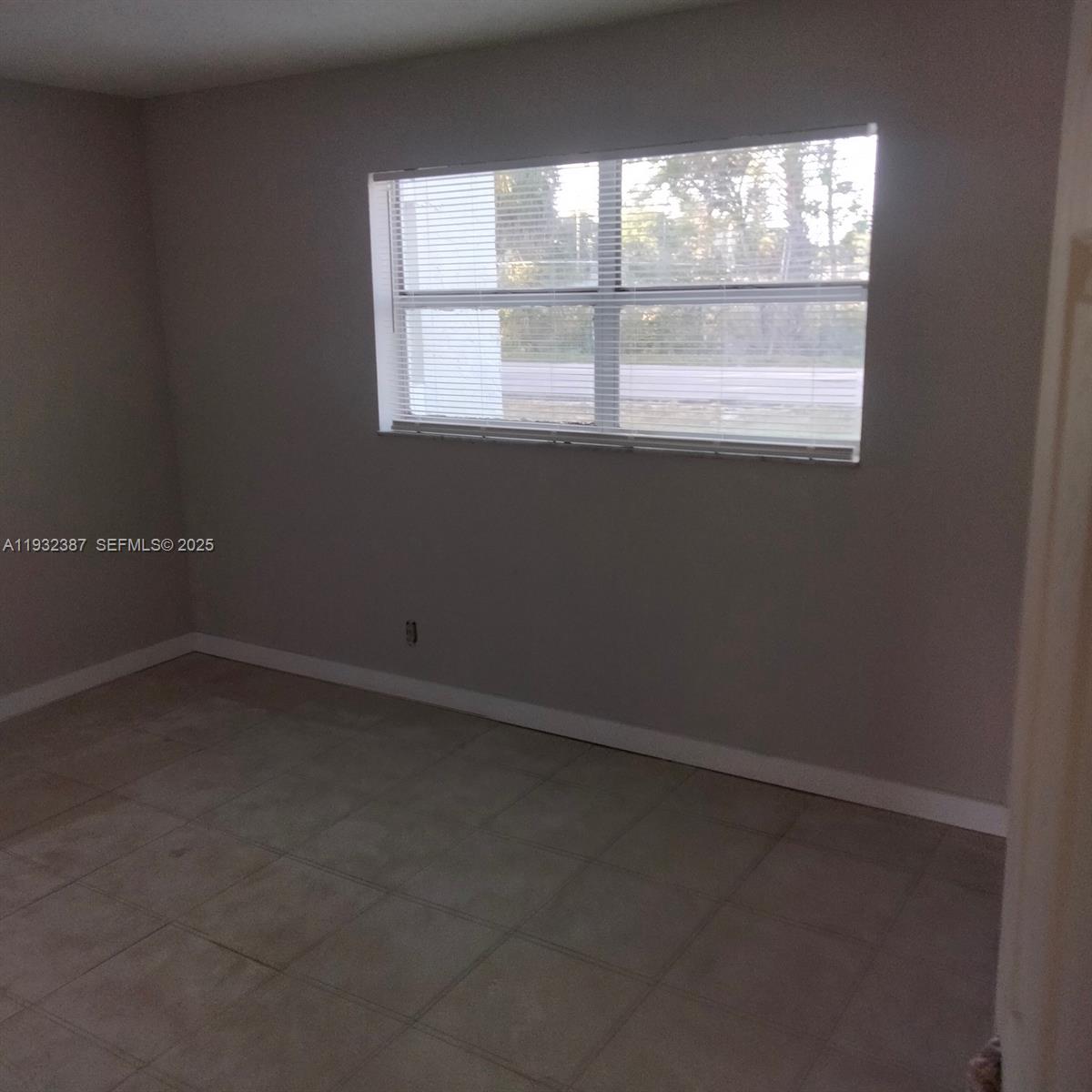 Property photo # 7