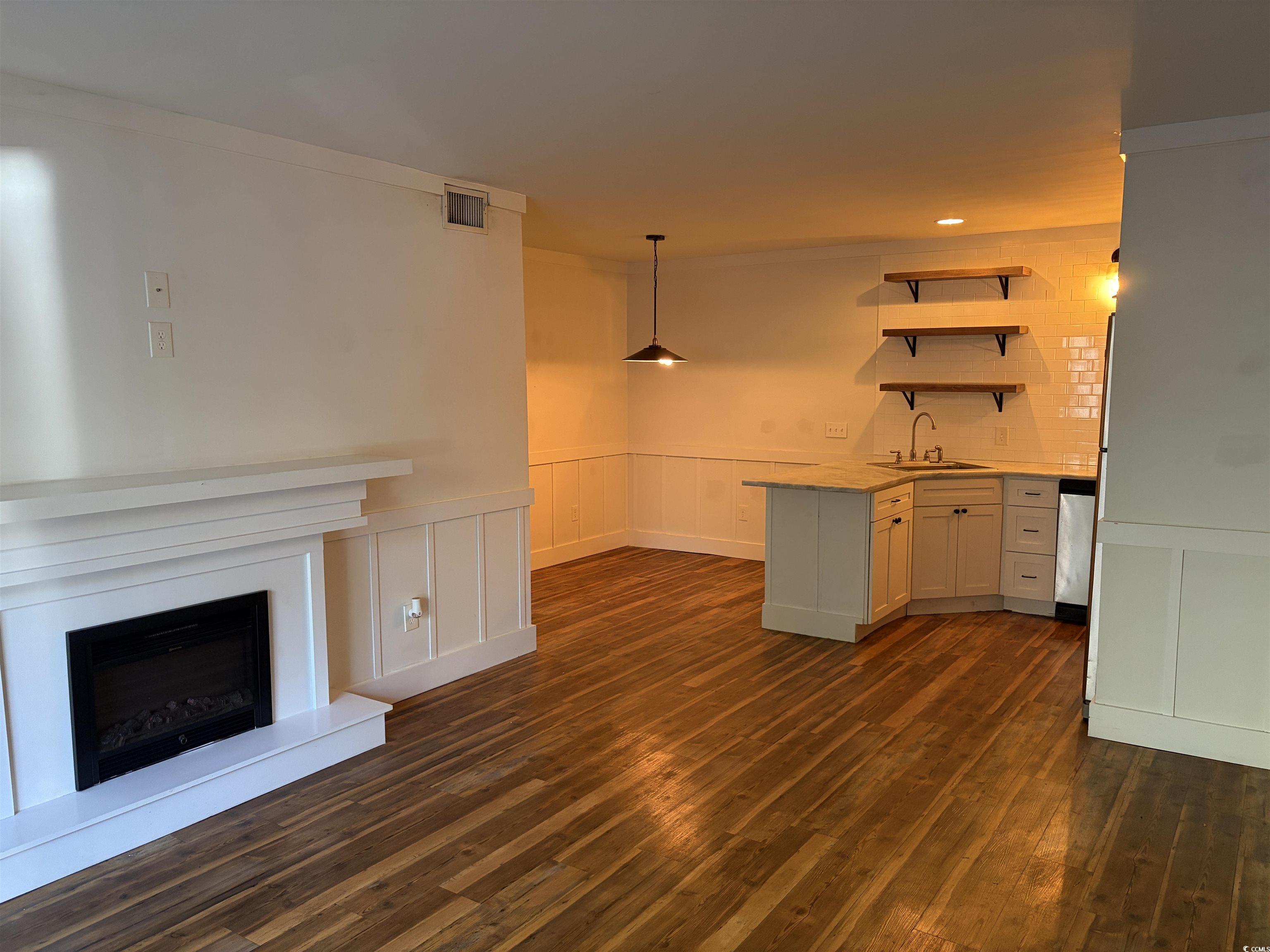 Homes for sale in Pawleys Island, SC | 435 Salt Marsh Circle #19-C, Pawleys Island, SC 29585 | MLS# 2529646