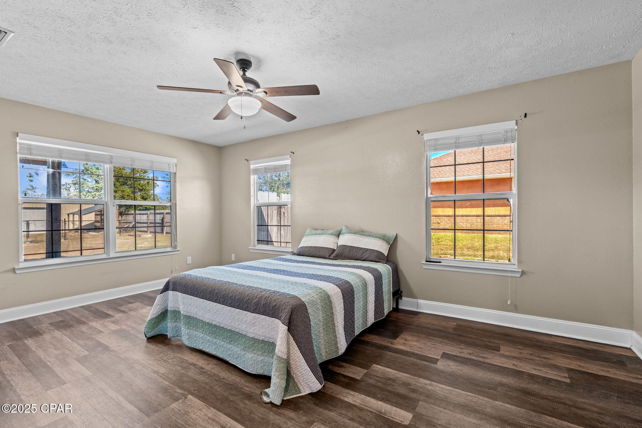 Image 13 For 551 Blue Heron Drive