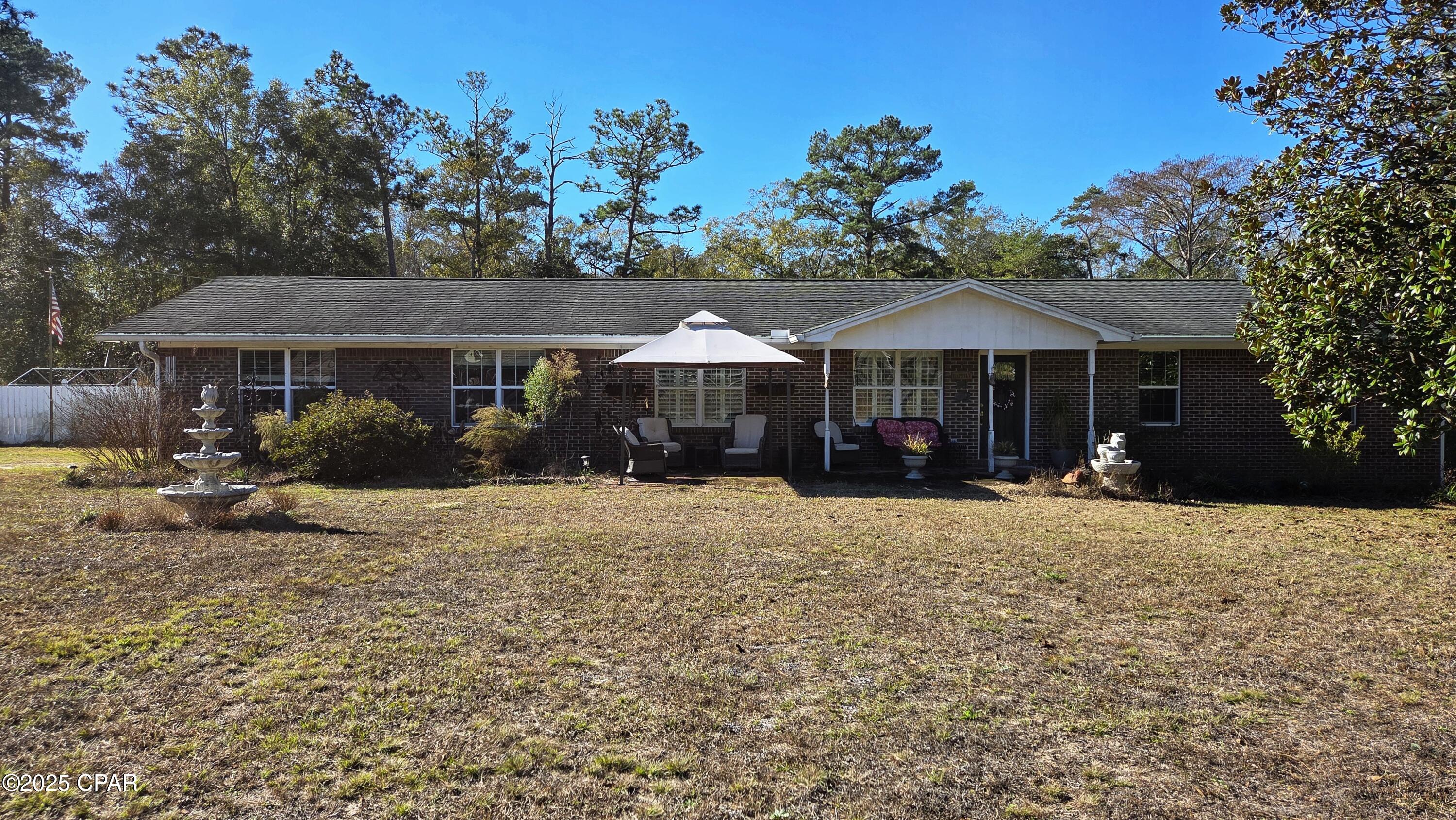 Homes for sale in Ponce De Leon, FL | 1556 Cherry St, Ponce De Leon, FL 32455 | MLS# 782766