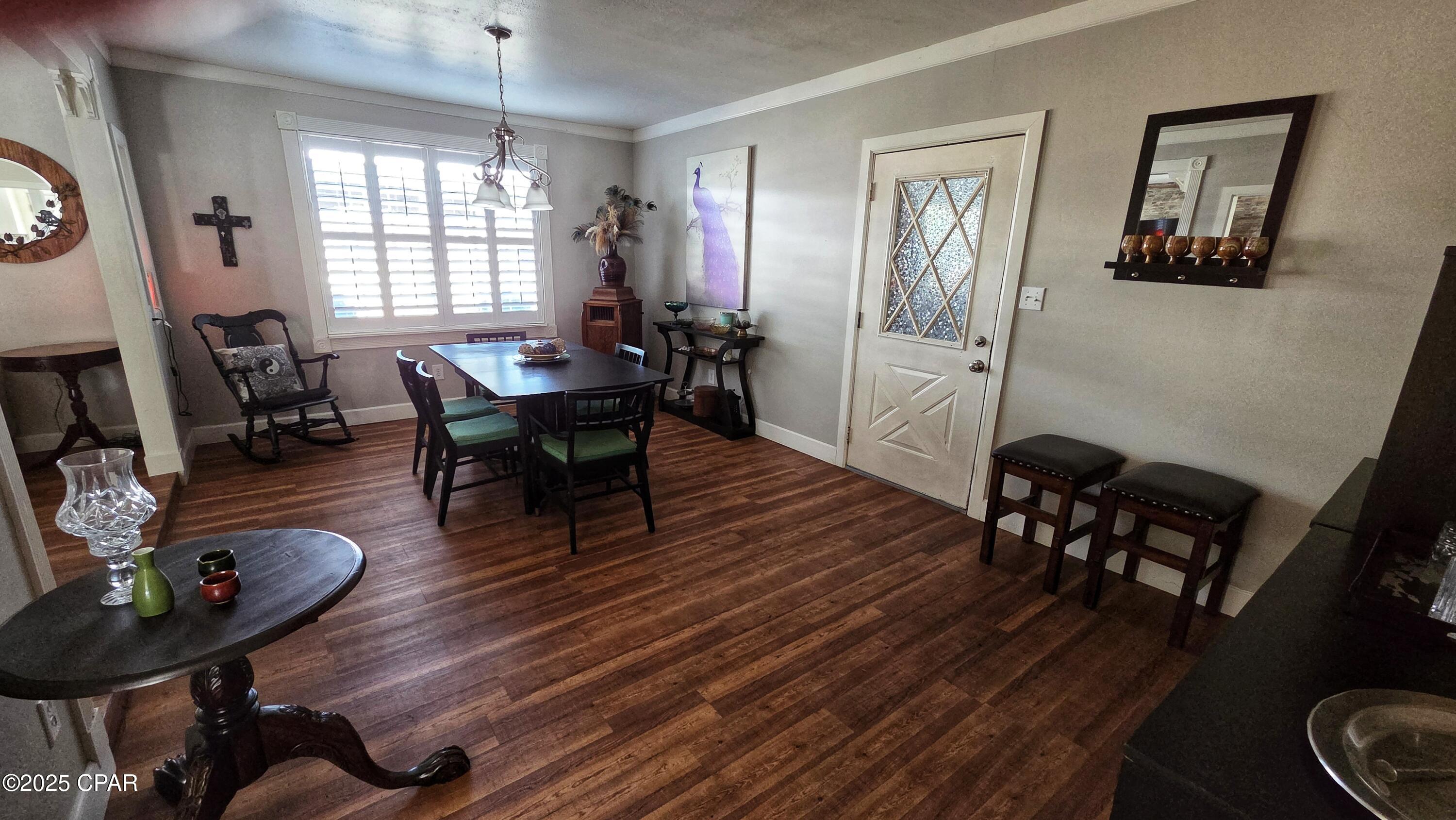 Image 12 For 1556 Cherry Street