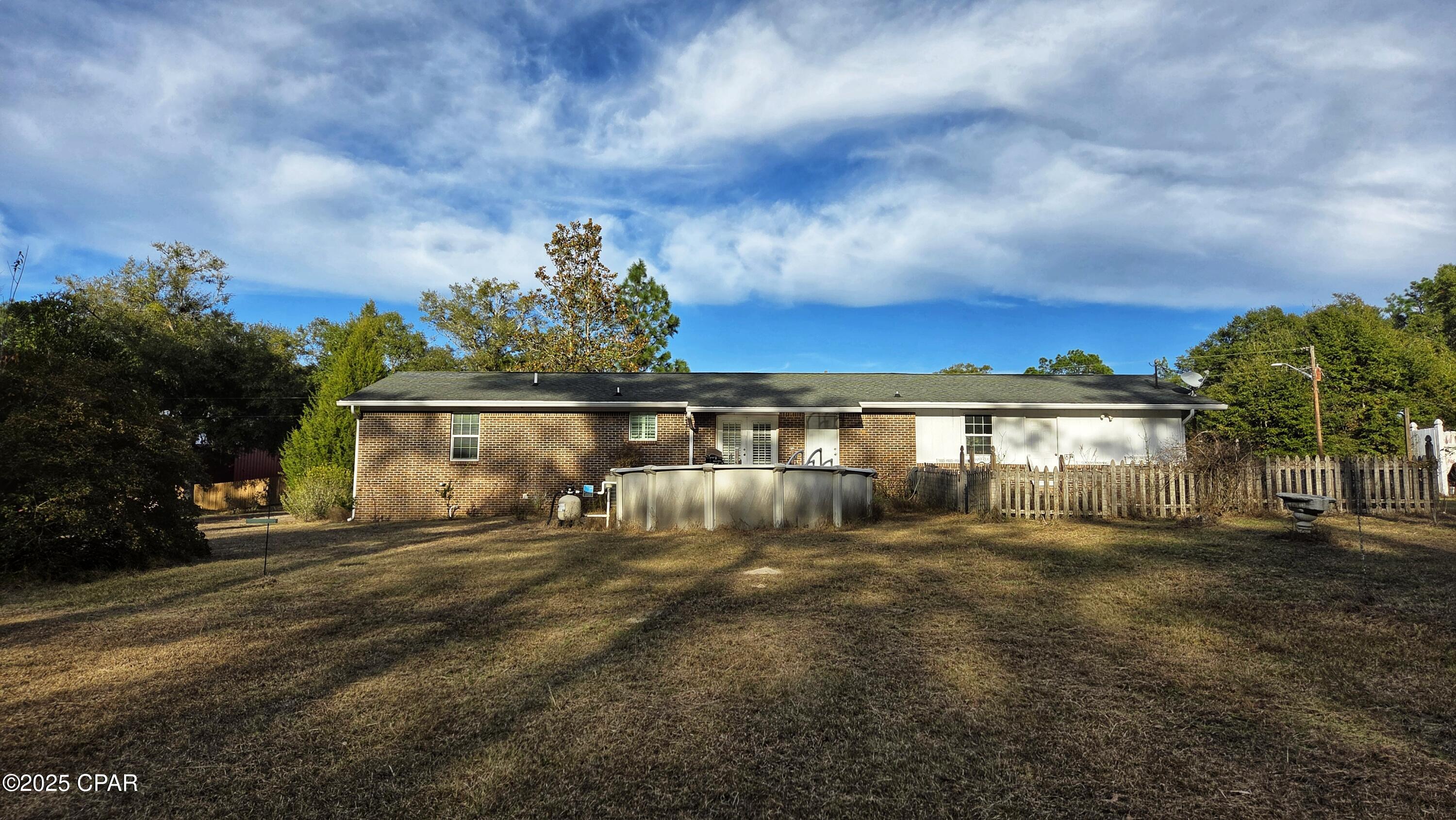 Homes for sale in Ponce De Leon, FL | 1556 Cherry St, Ponce De Leon, FL 32455 | MLS# 782766