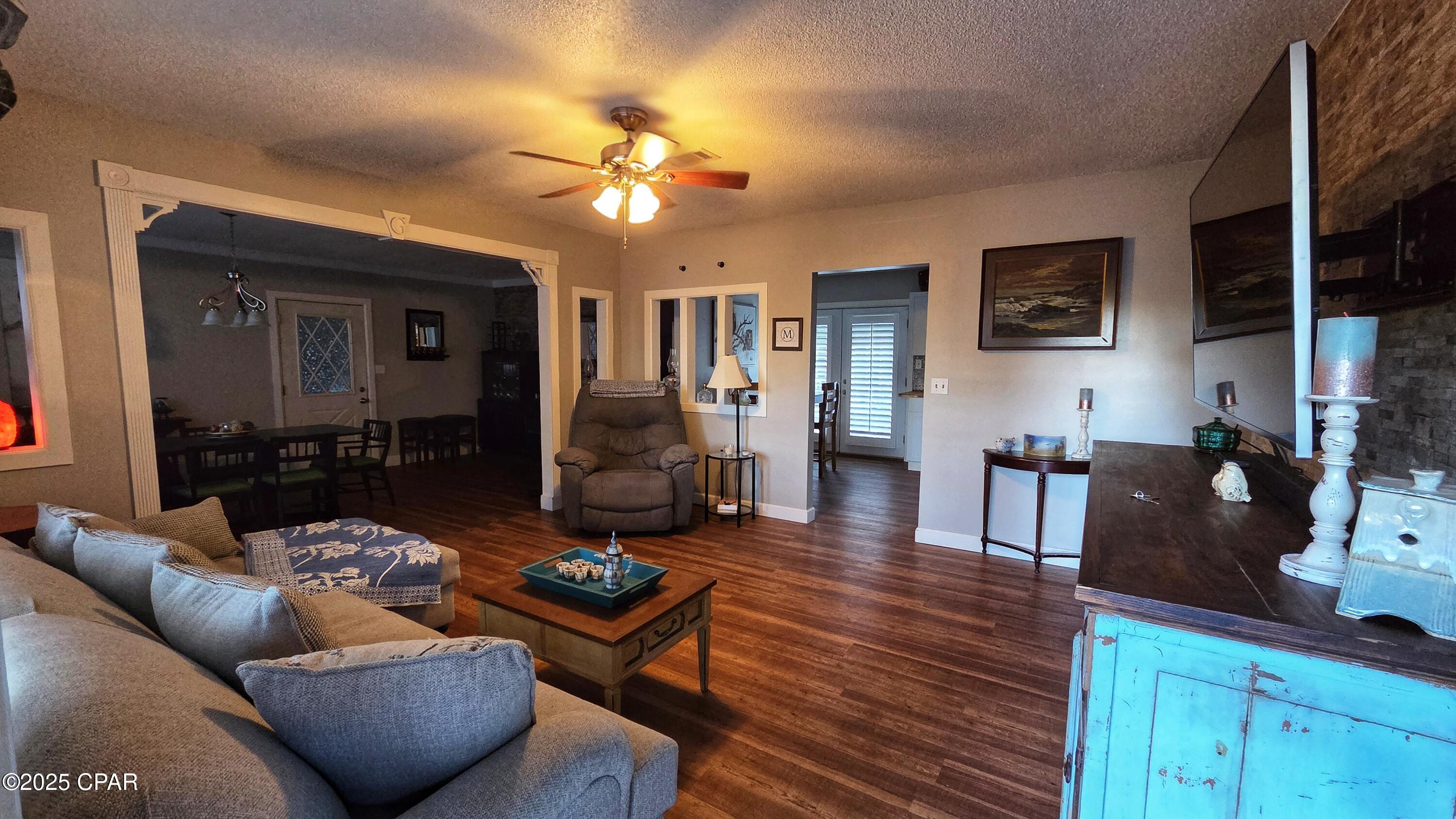 Image 7 For 1556 Cherry Street