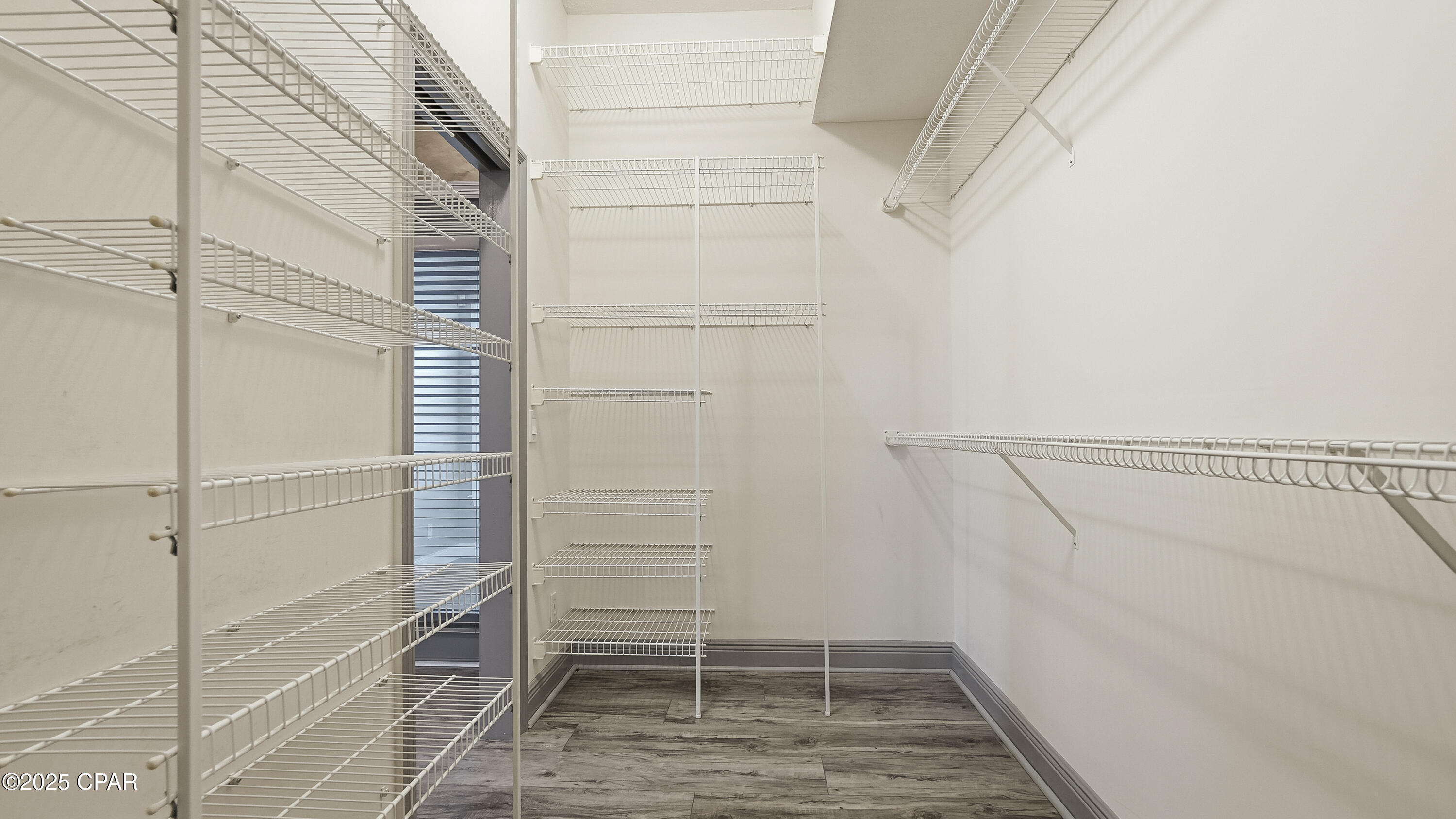 Image 33 For 602 Wood Trail