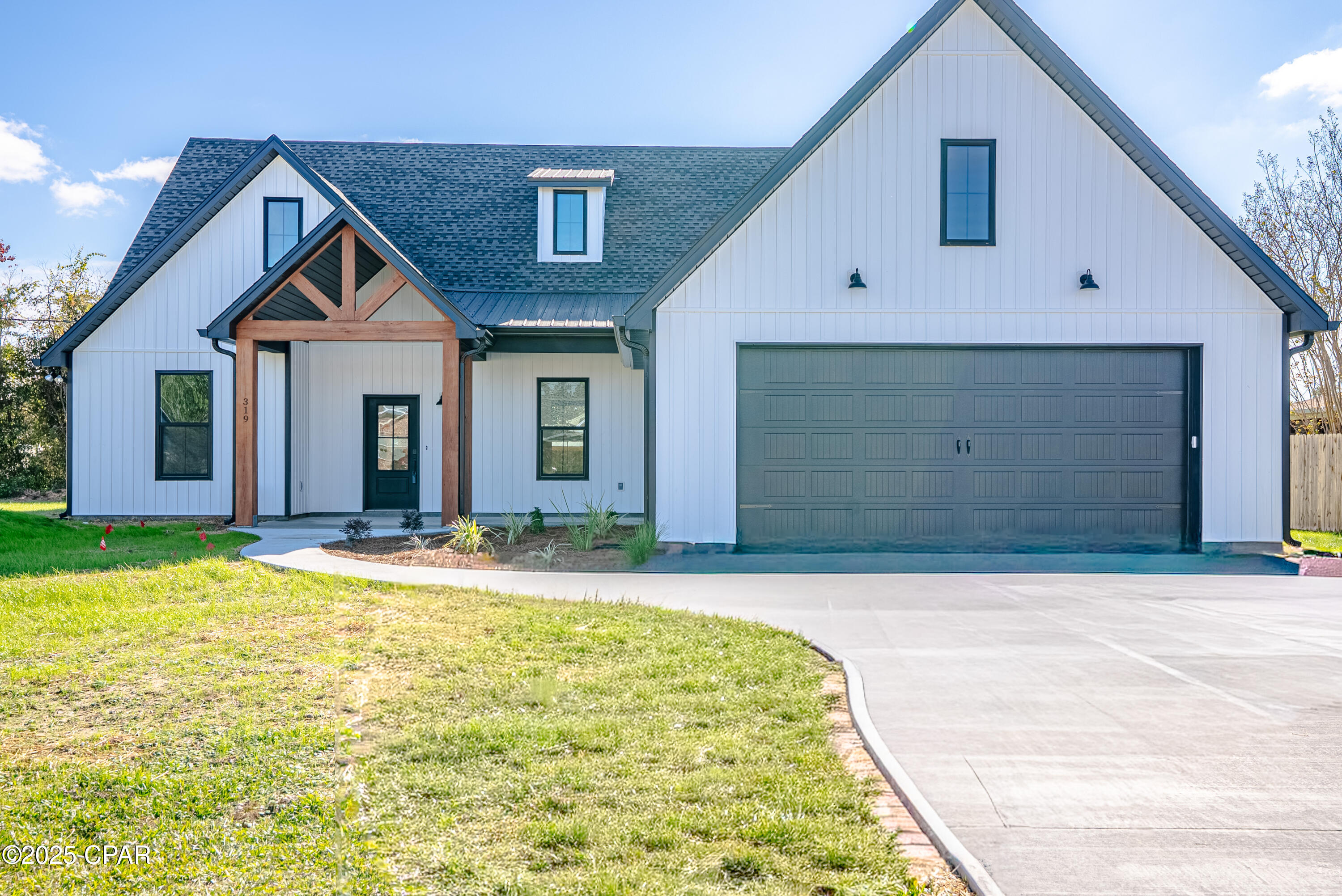 Details for 319 35th Court, Panama City, FL 32405