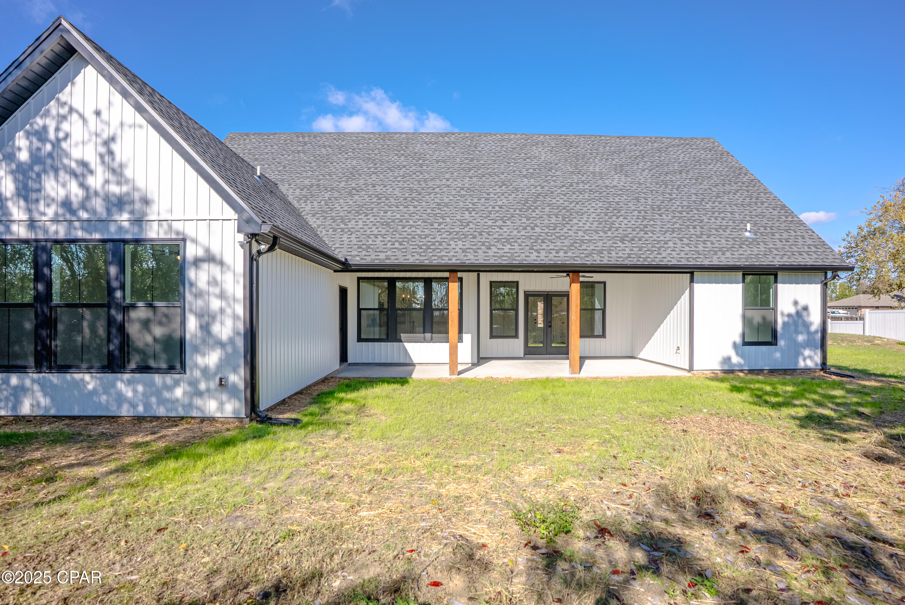 Image 13 For 319 35th Court