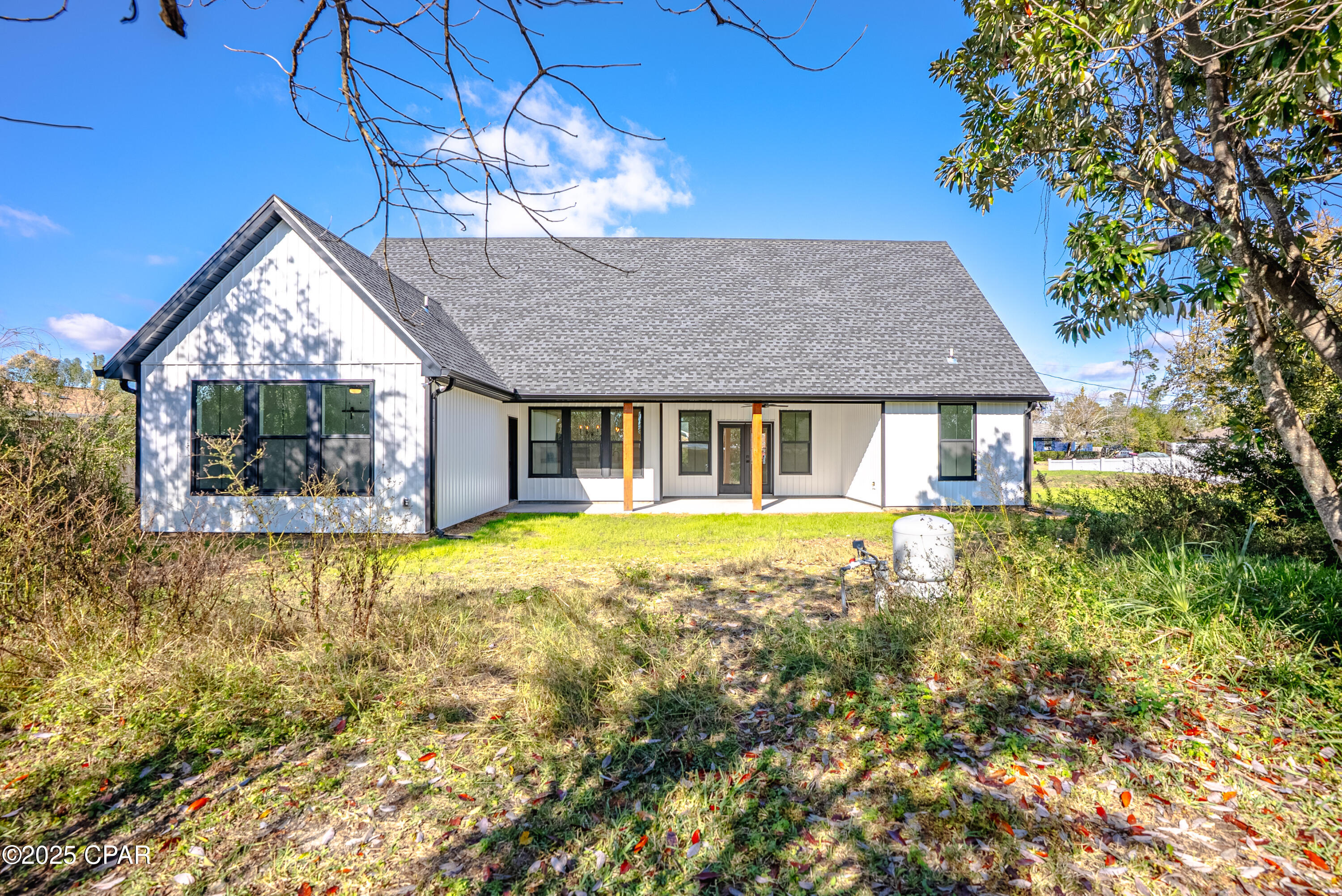 Image 14 For 319 35th Court