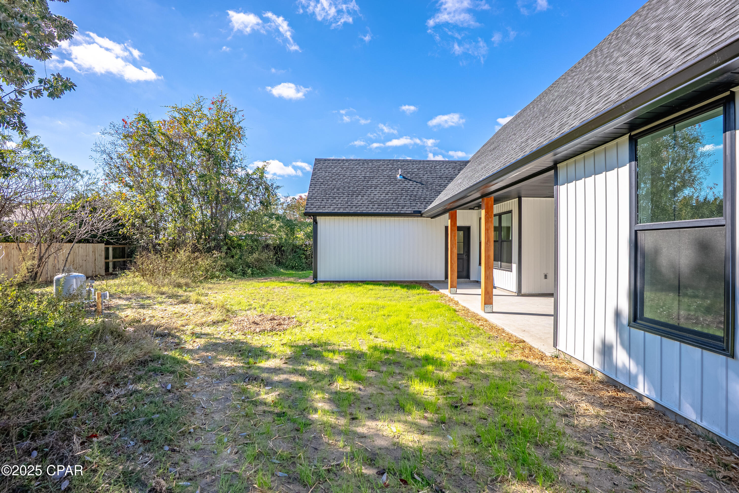 Image 15 For 319 35th Court